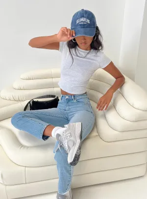 Traveler Gear Sustainable Classic Vibe Abrand 94 High Slim Harper Organic Jeans