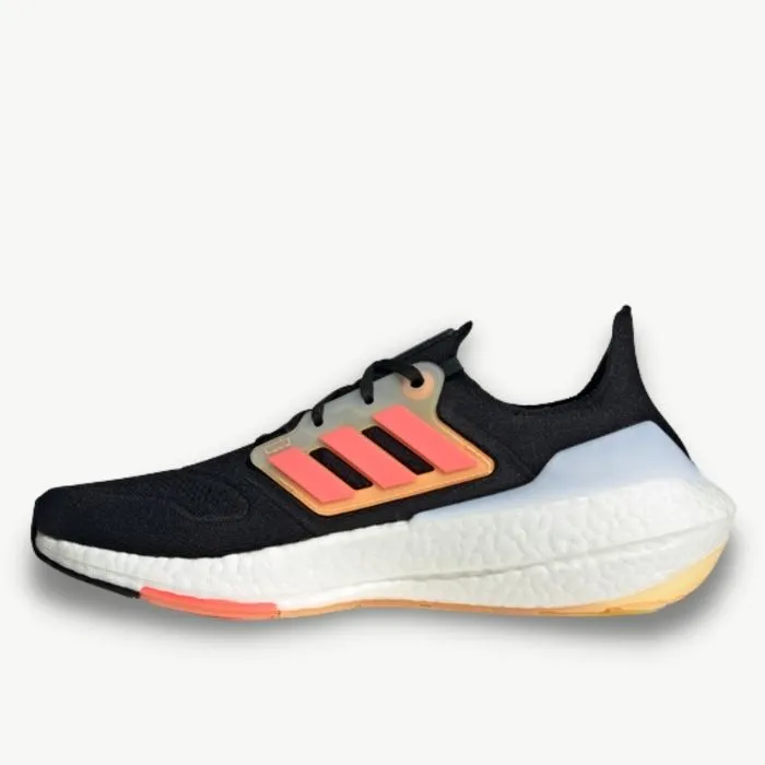 Quick Sprint Rebound Axis Technology adidas Ultraboost 22 Men's Running Shoes