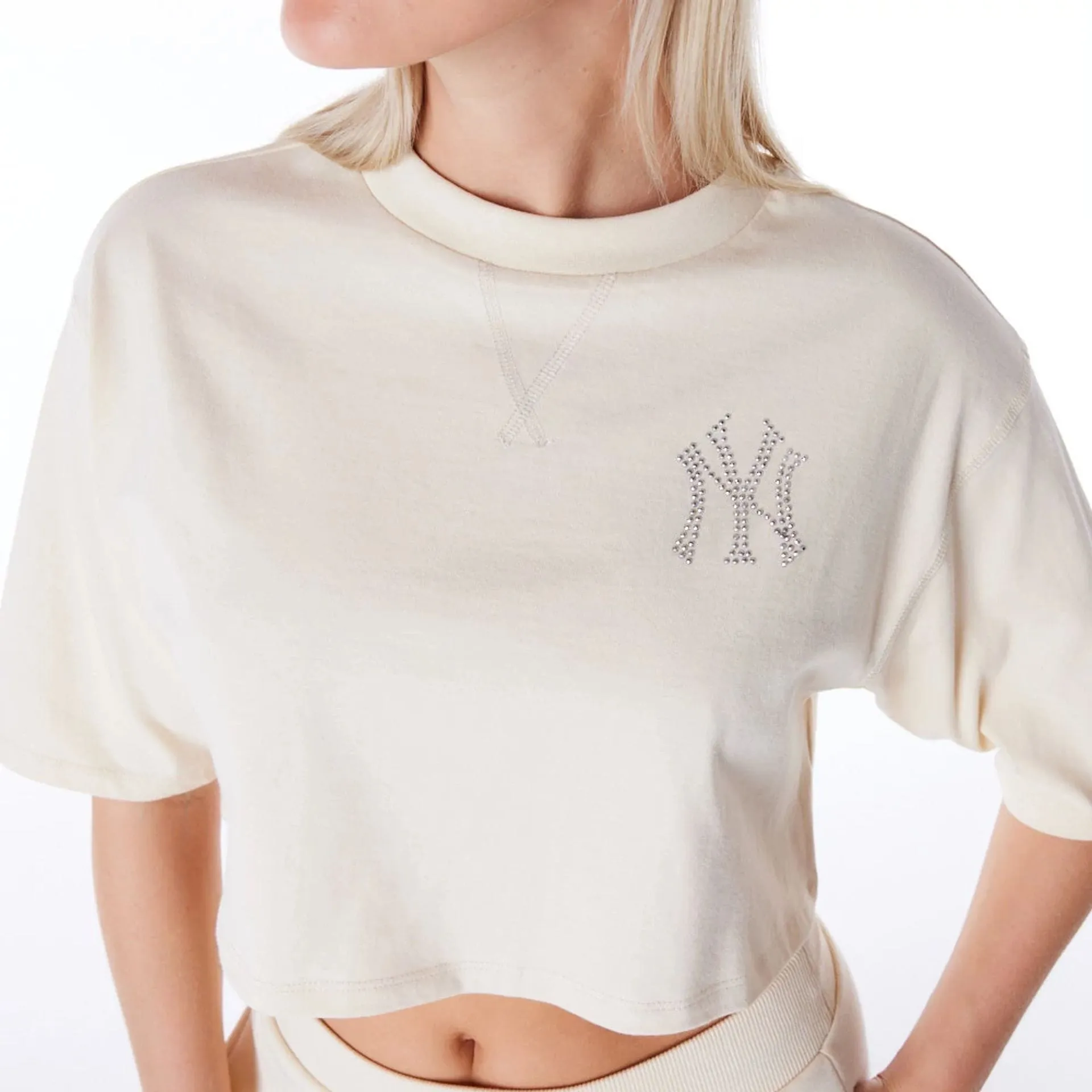 New York Yankees Womens MLB Diamante Stone Crop T-Shirt Embroidered Details