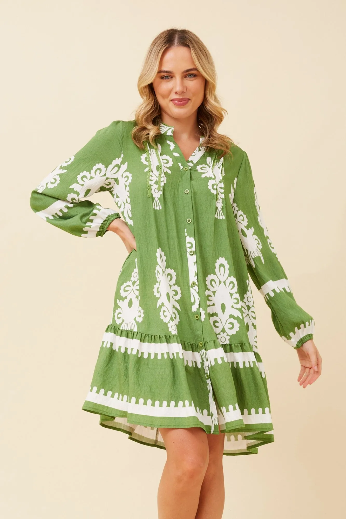 ADRIELLE BORDER PRINT DRESS Chic Energy Edge Detail