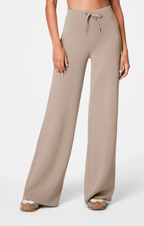 Active Comfort Wear AirEssentials Wide Leg Pant