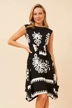 FoldablePackaging Timeless Edge AVERY BORDER PRINT DRESS