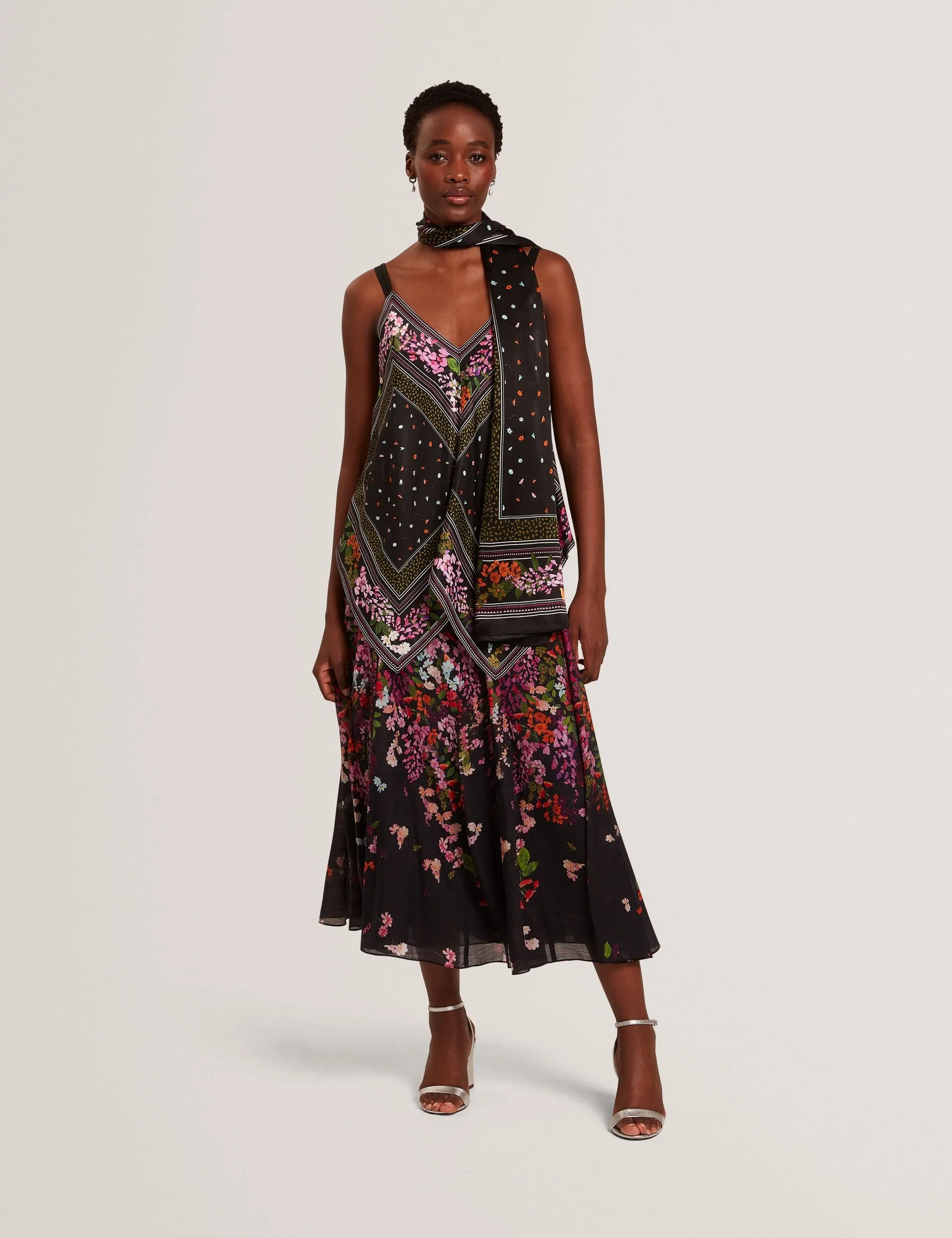 AYYLA | BLACK Handmade Glow