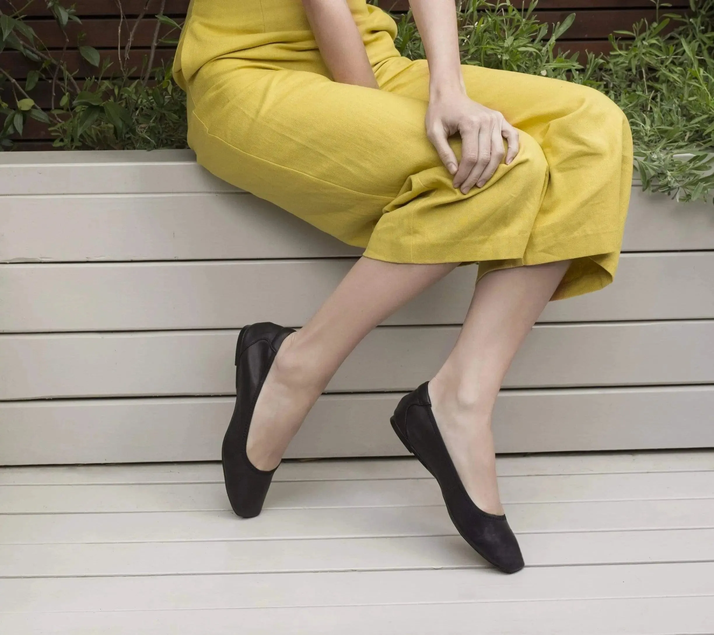 Barnes - Black Leather Ballet Flats Quick Slide Non Marking Outsole