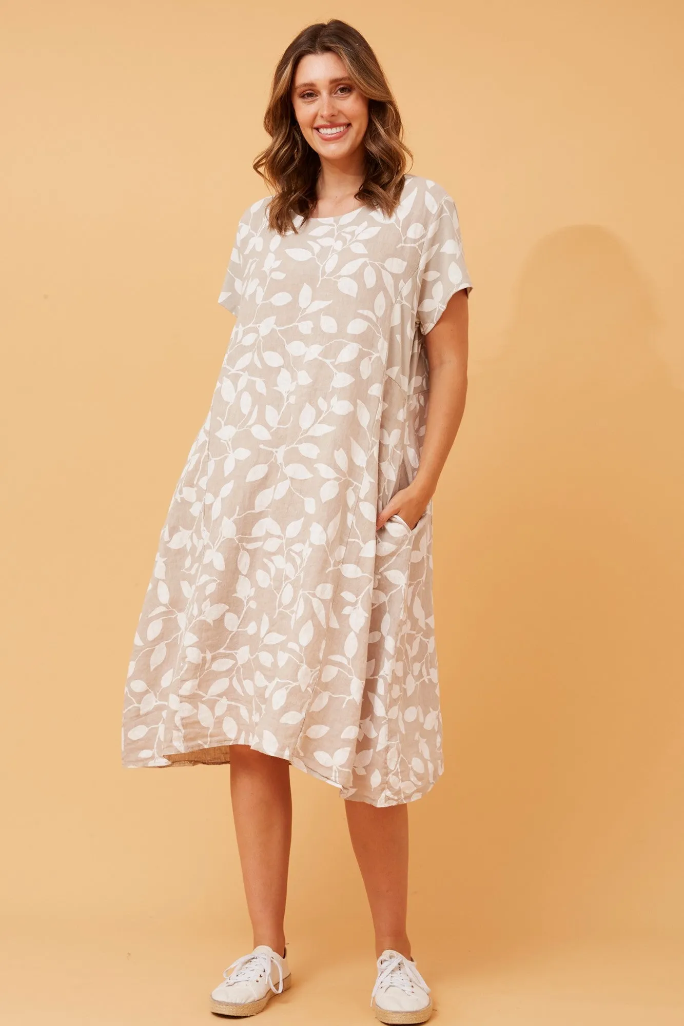 Breathable Comfort Wear Functional-Design BATISTA LEAF PRINT LINEN DRESS