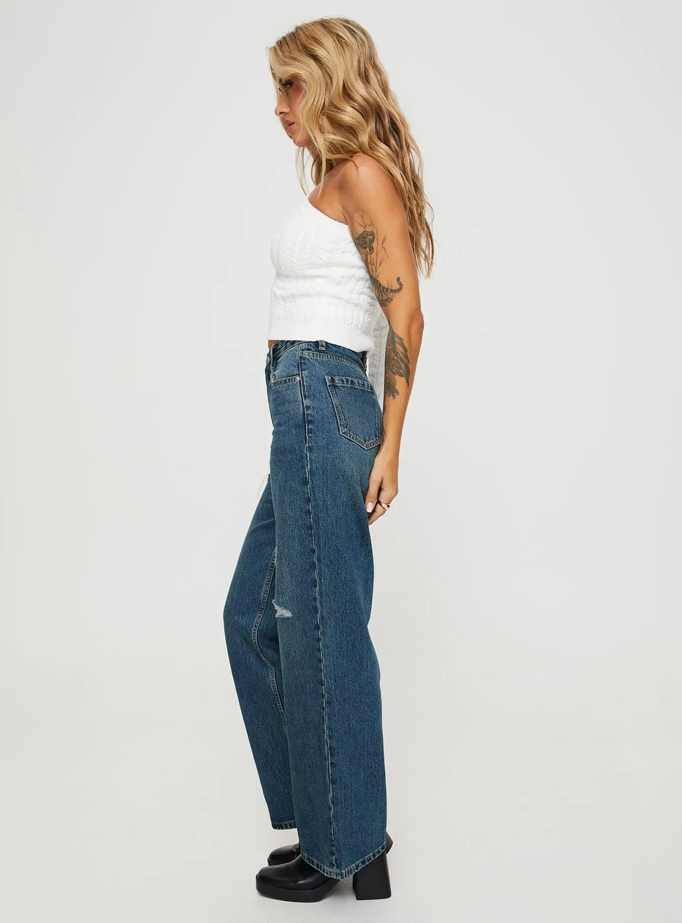 Stylish Cut Beetle High Rise Wide Leg Ripped Jeans Mid Wash