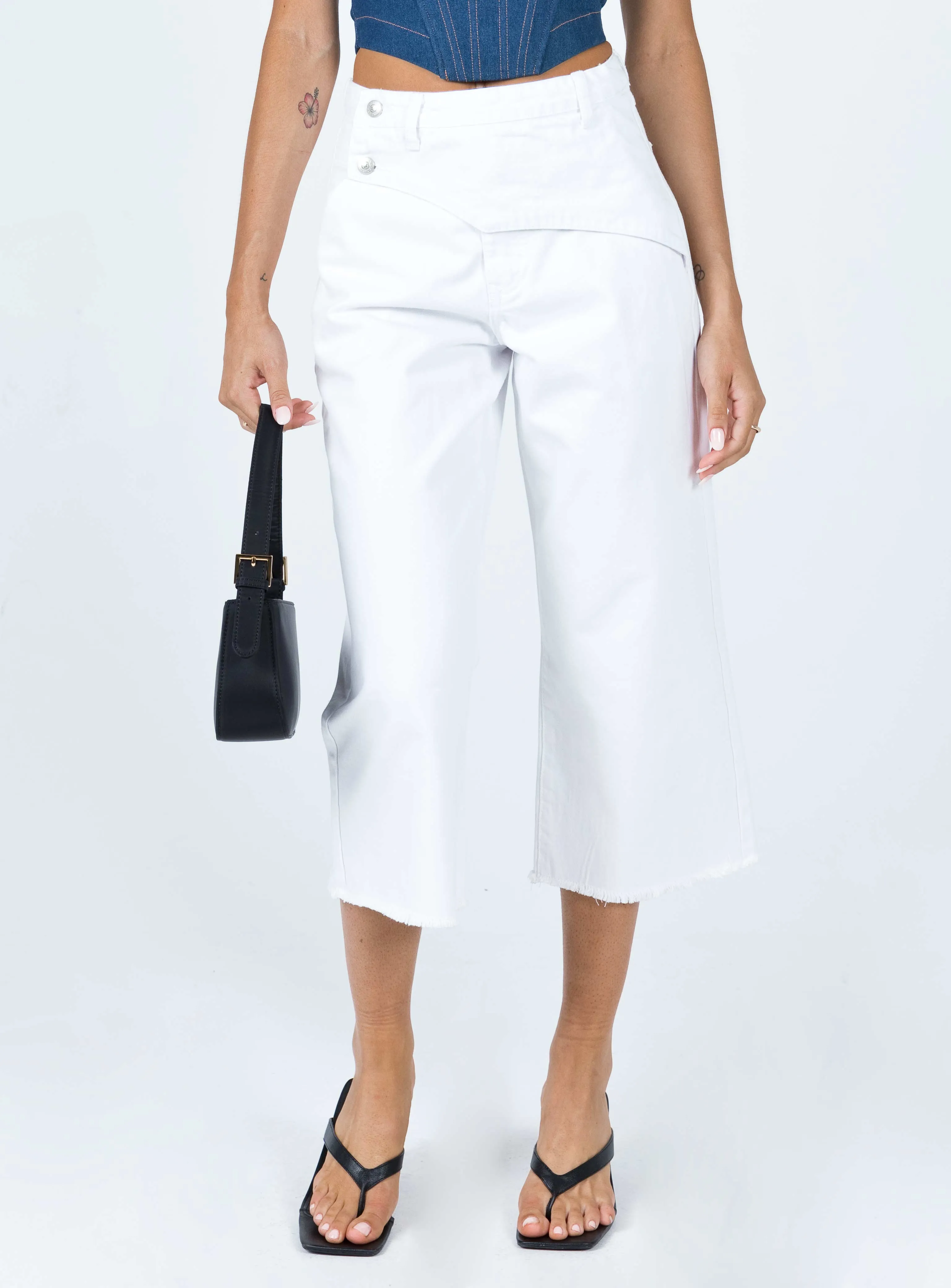 Shopping Day High Quality Weekend Style Organic Cotton Material Berlin 90's Denim Jeans White