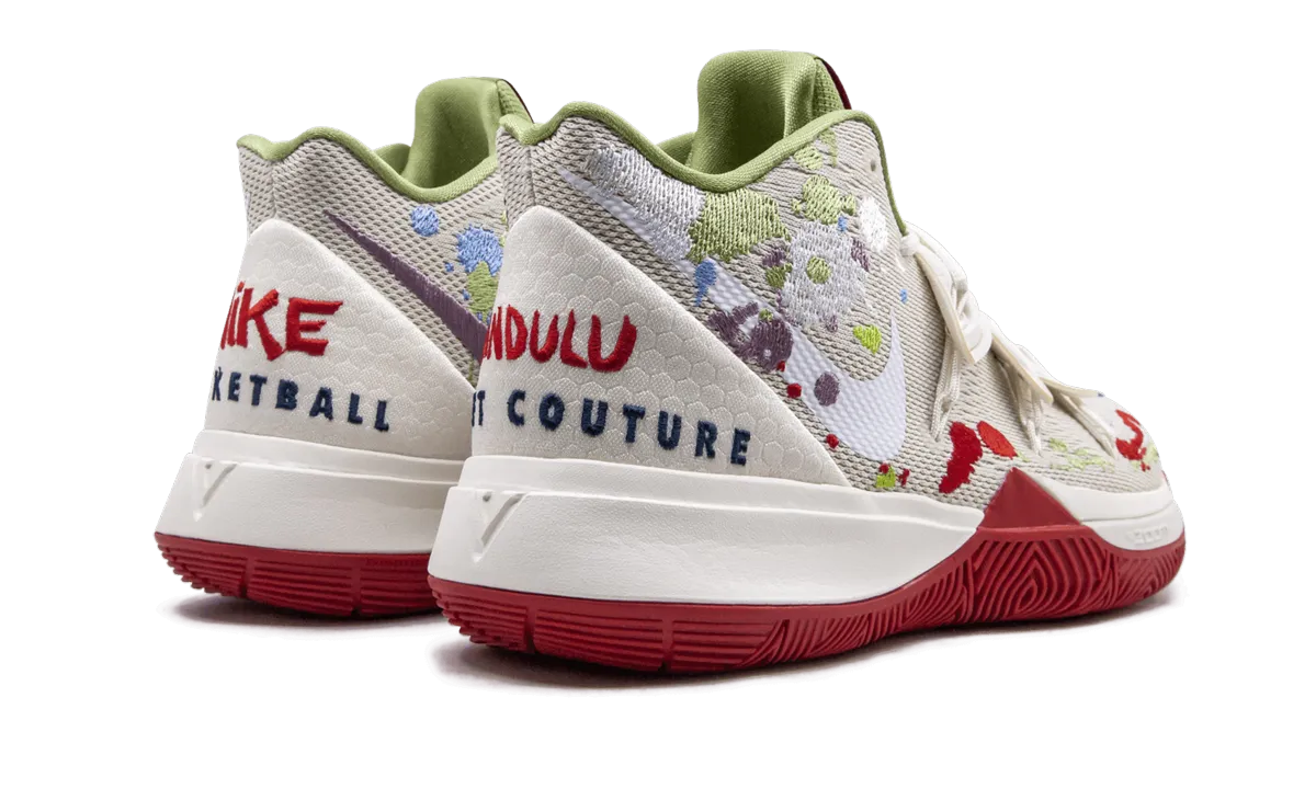 Adjustable Feature Kyrie 5 Bandulu EP