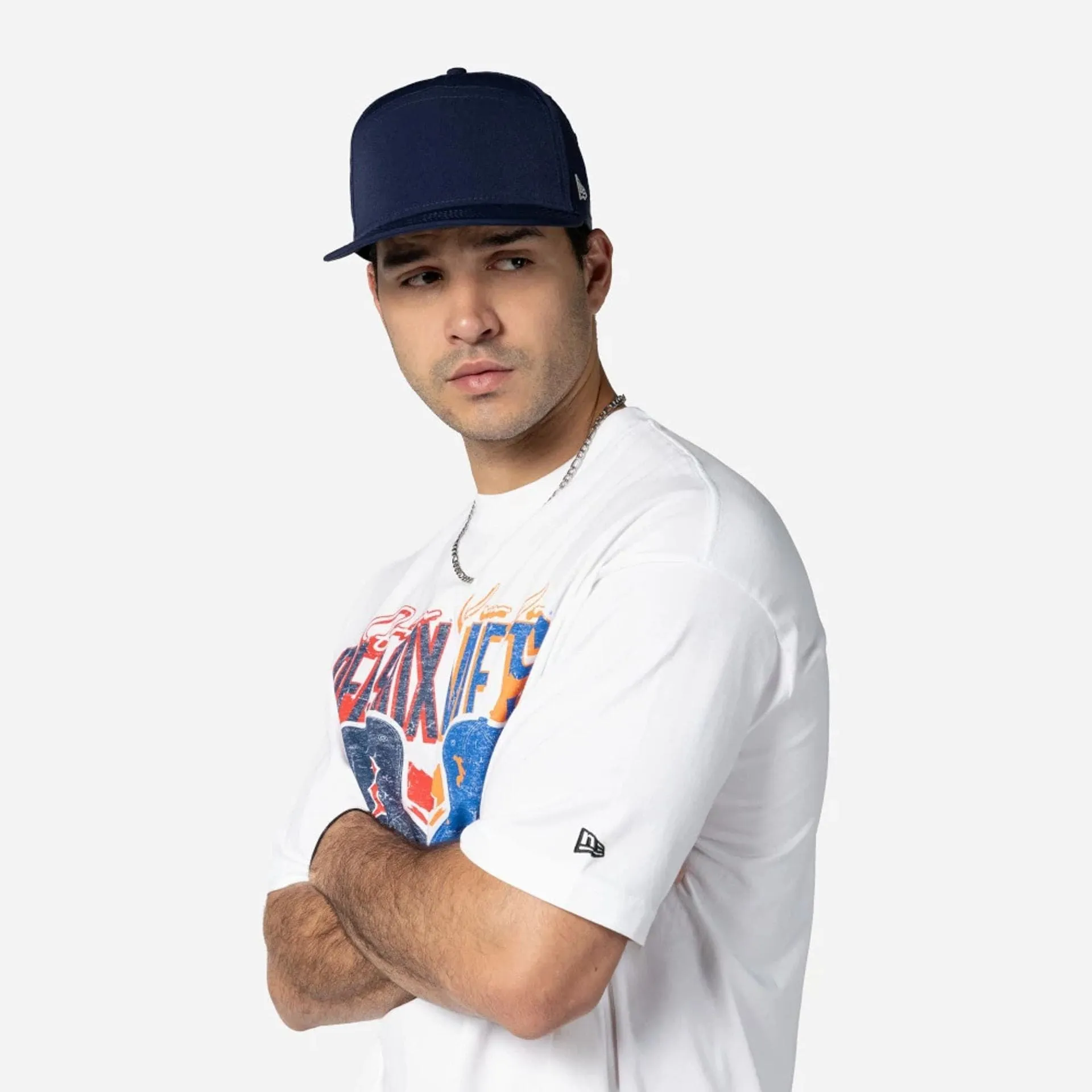 Performance Fit Boston Red Sox VS New York Mets MLB Dueling Logos Sport Classic White T-Shirt