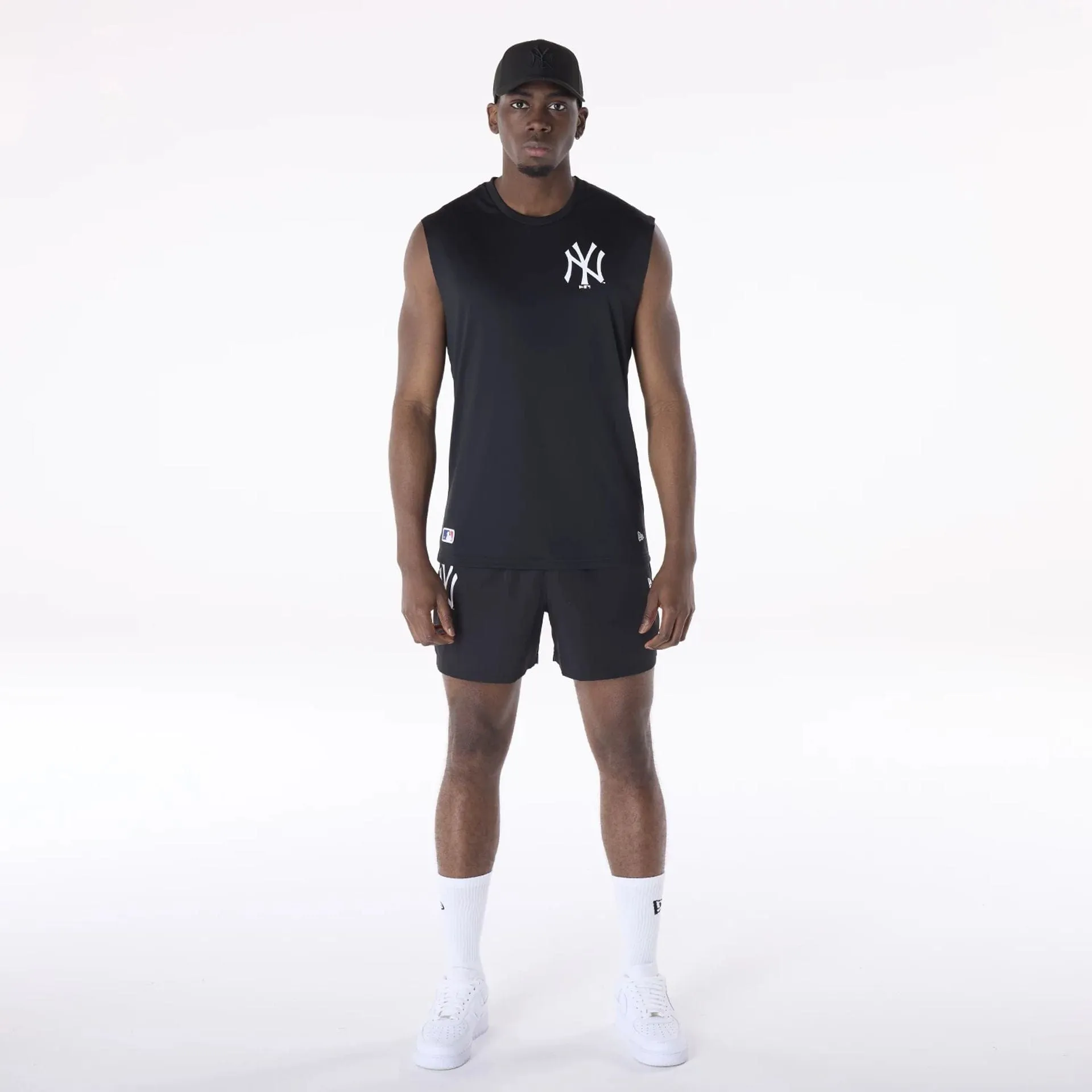 New York Yankees MLB Black Sleeveless Vest Casual layering piece