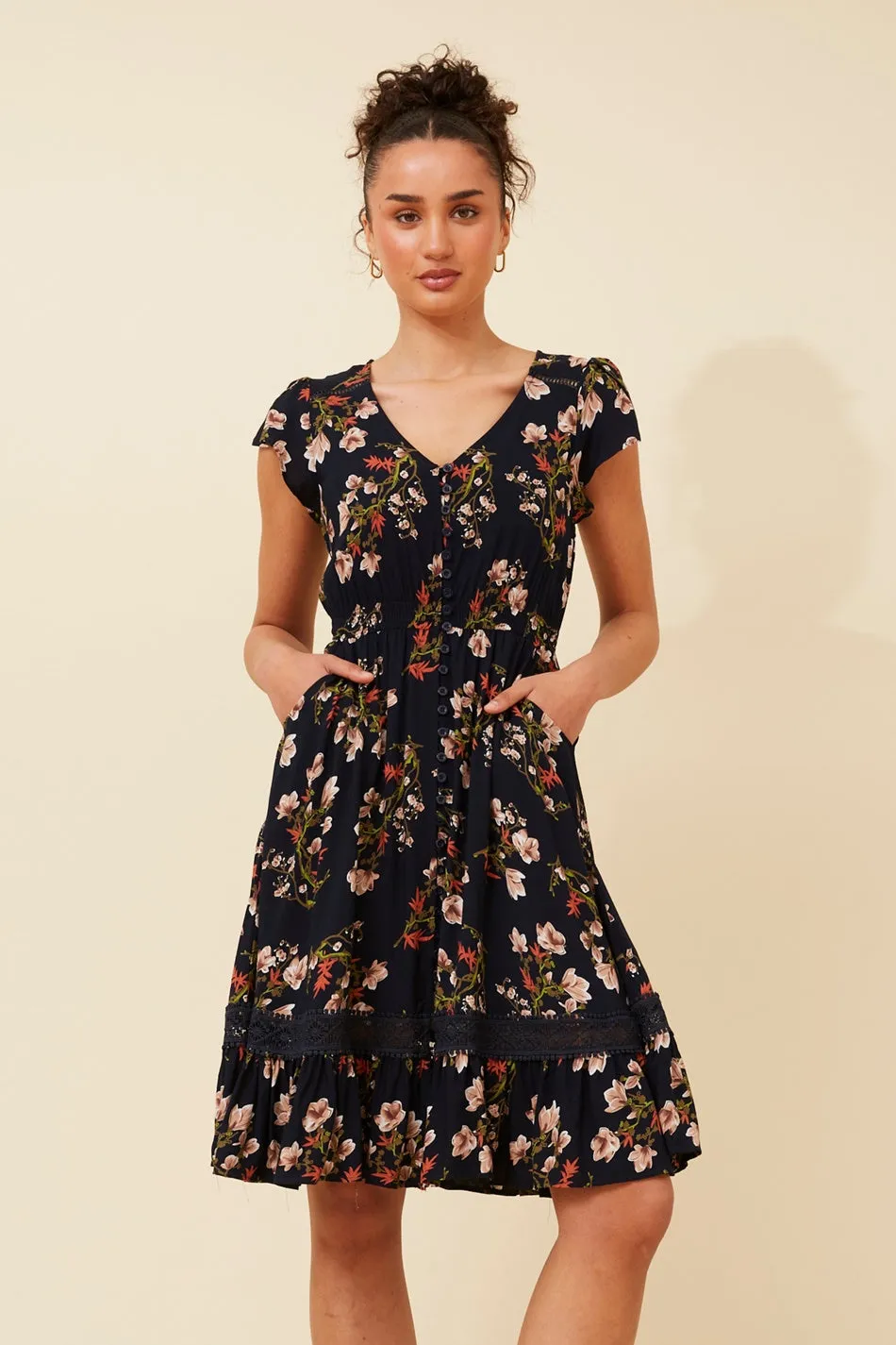 MOROCCO FLORAL KNEE LENGTH DRESS Event Favorite Chic Everyday Wear