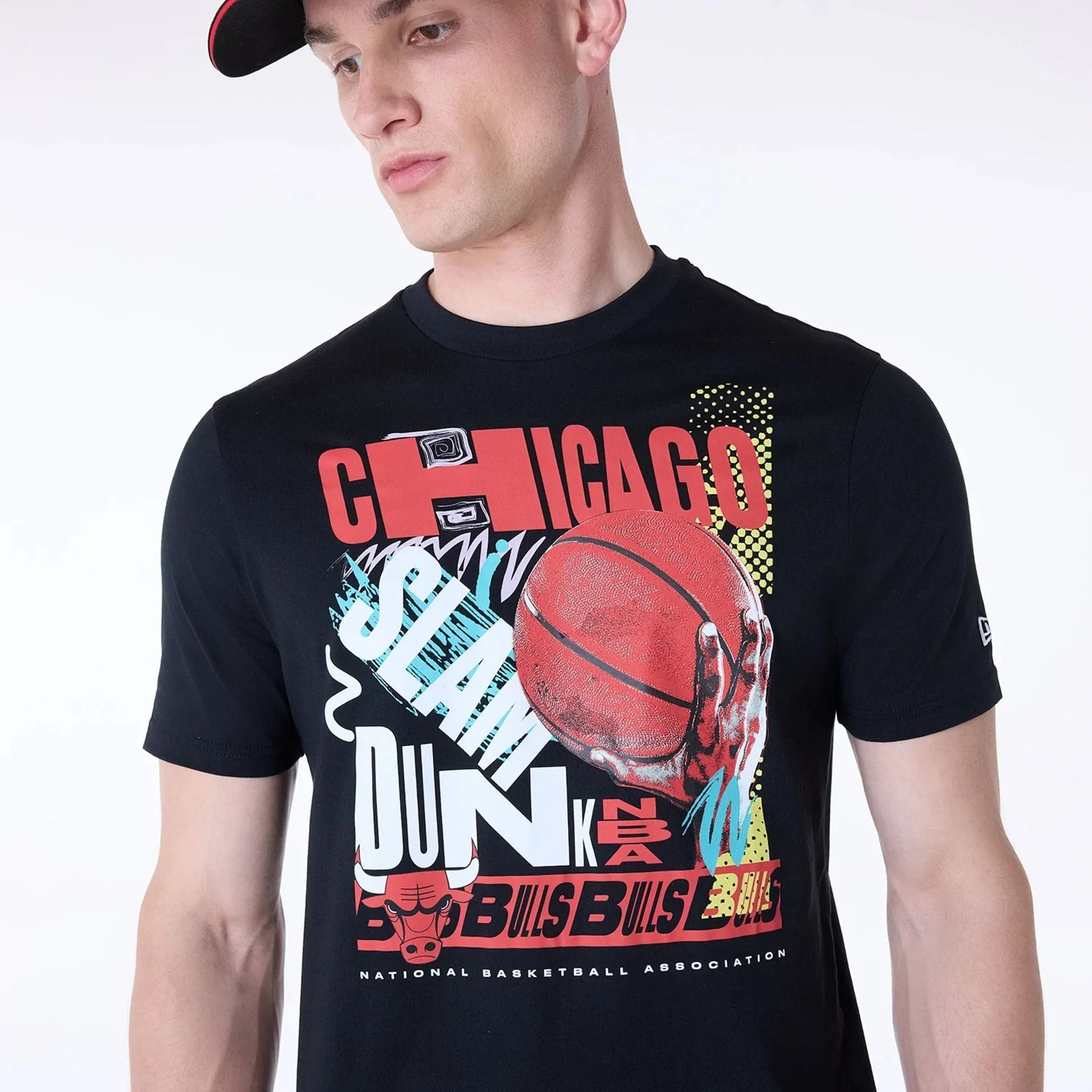 Versatile Trend Chicago Bulls Basketball Graphic Black T-Shirt
