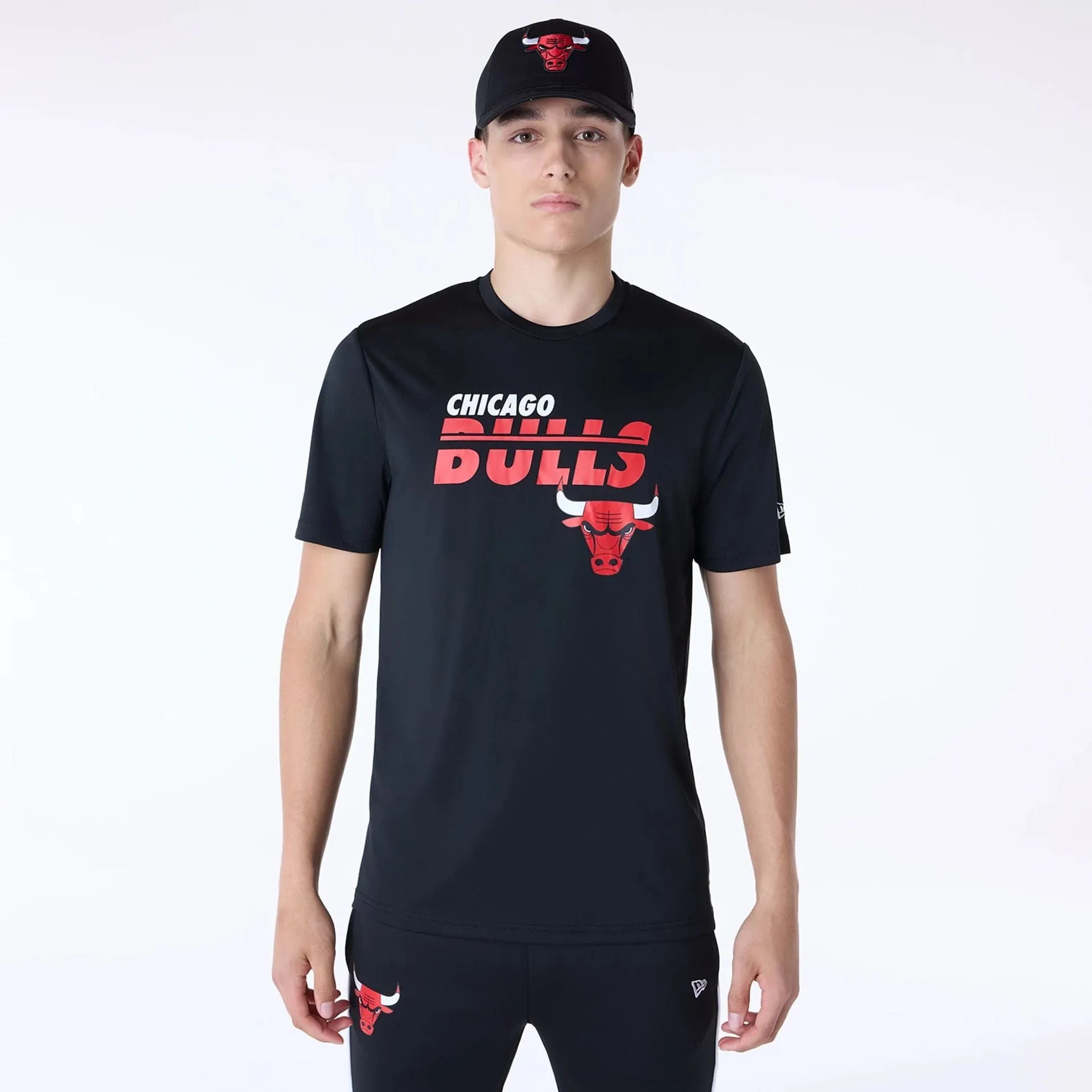 Top Rated Breathable knit Chicago Bulls NBA Essentials Black T-Shirt