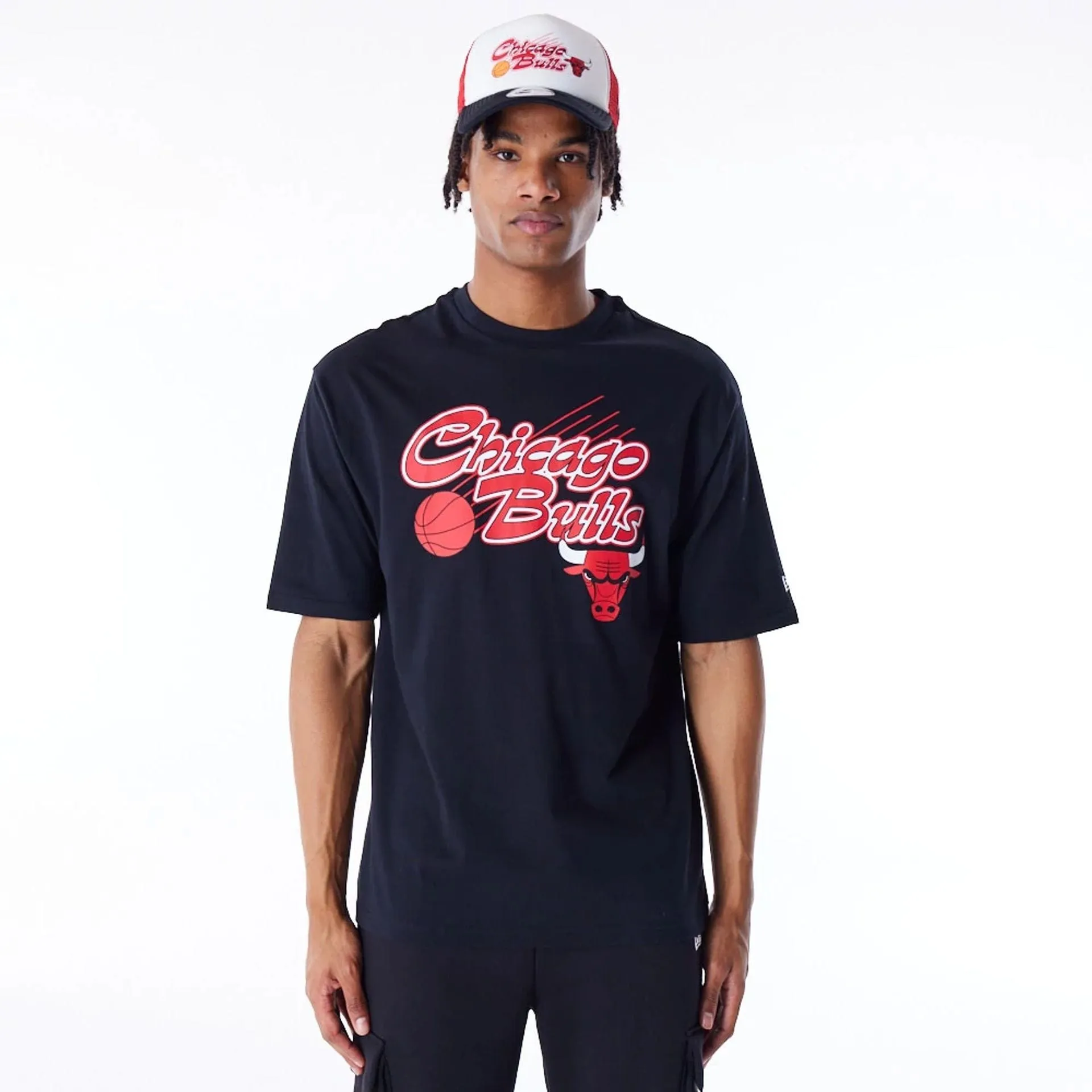 Feminine Appeal Chicago Bulls NBA Script Graphic Black Oversized T-Shirt