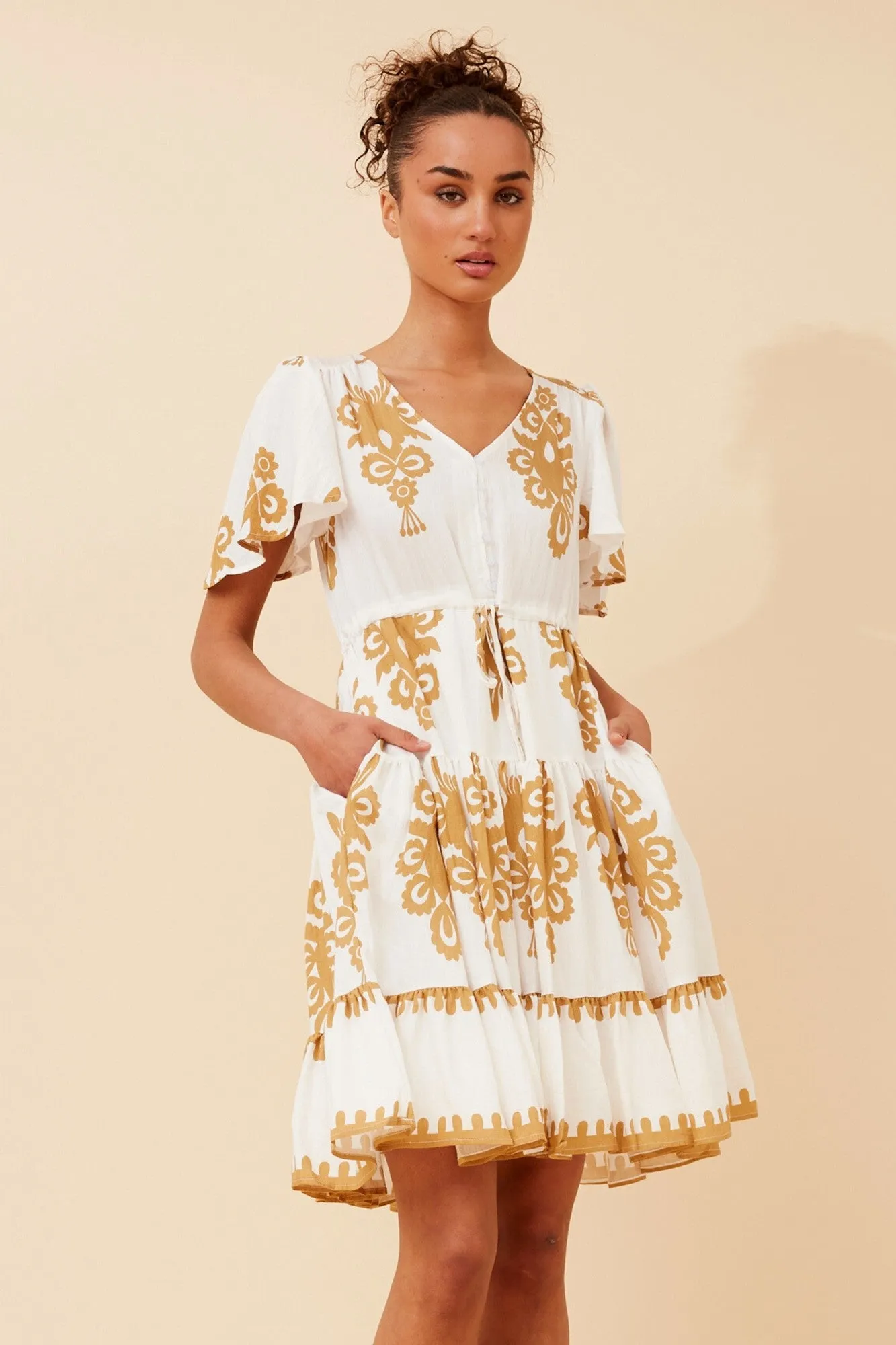 CHLOE BORDER PRINT DRESS Feminine Tailoring Comfort Fit