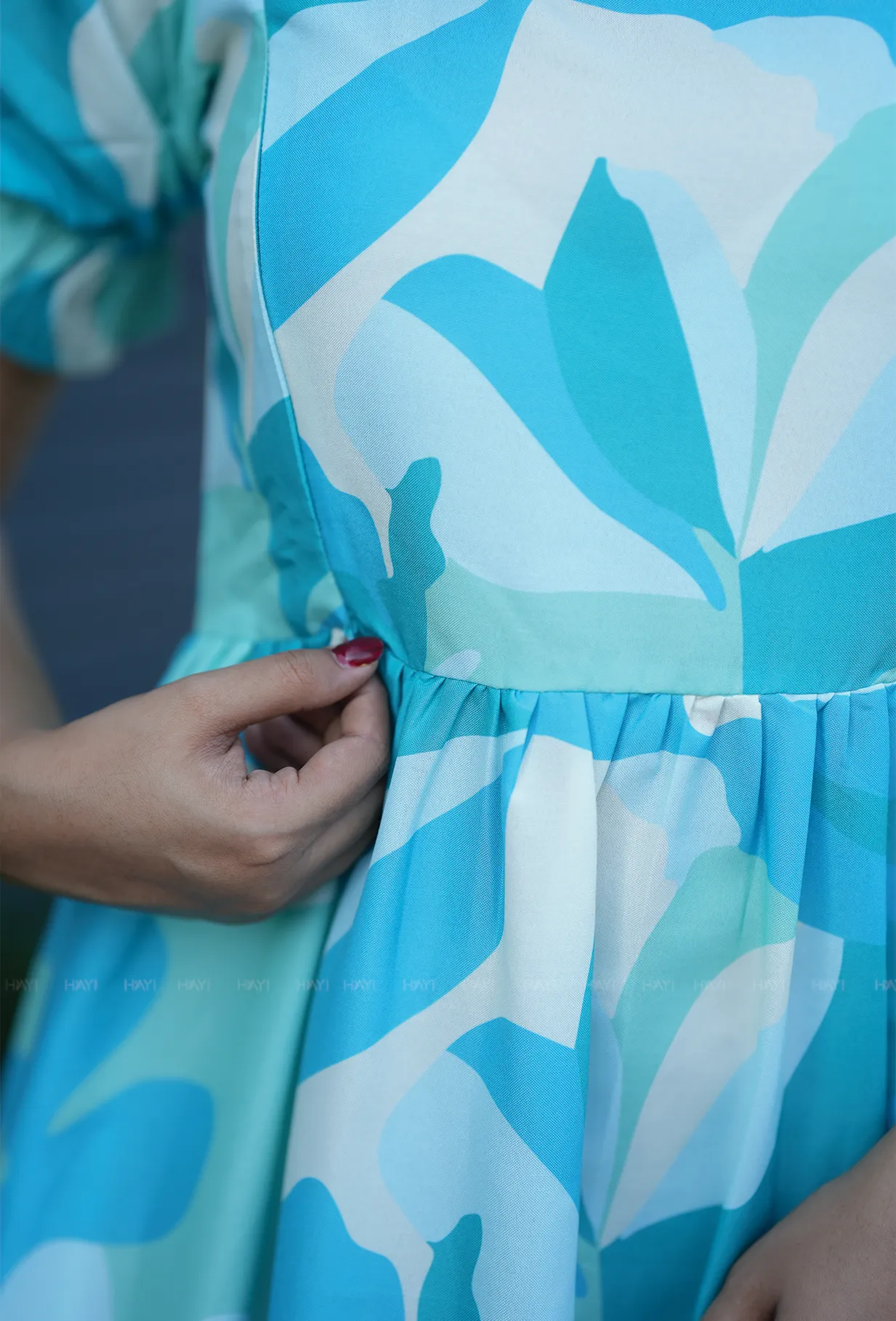 Fashionable Design Back-Pocket Chords Blue with Harmonioes Fragrant floral printed Maternity and Feeding Dress