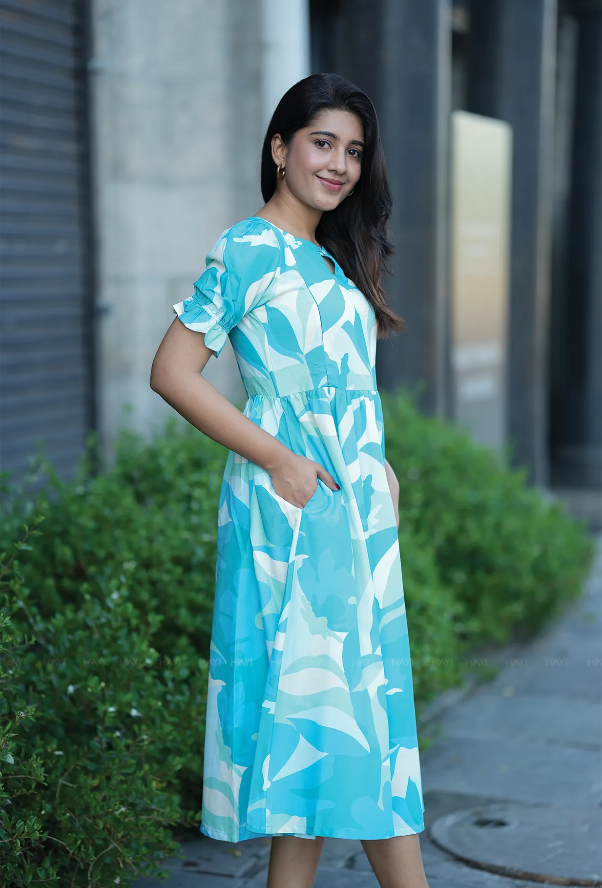 Travel-Essential Chords Blue with Harmonioes Fragrant floral printed Maternity and Feeding Dress