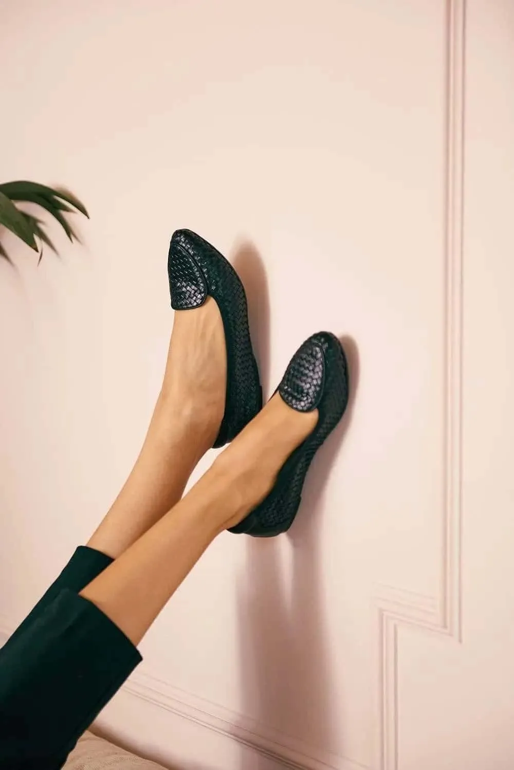 Clapham - Black Woven Leather Loafers Urban Daily Bend Step