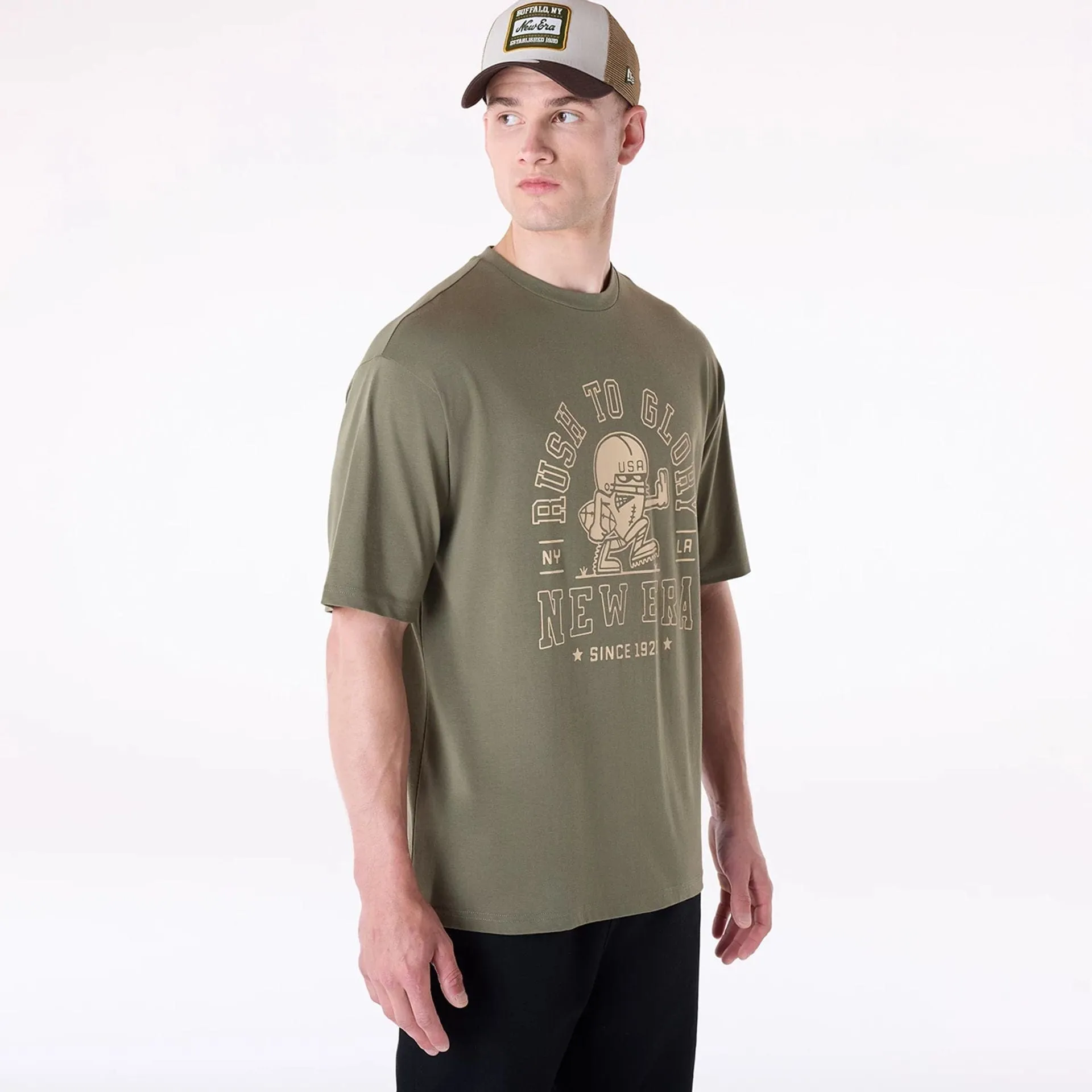 New Era Football Graphic Green T-Shirt GarmentDyedTexture Minimal Style Trend