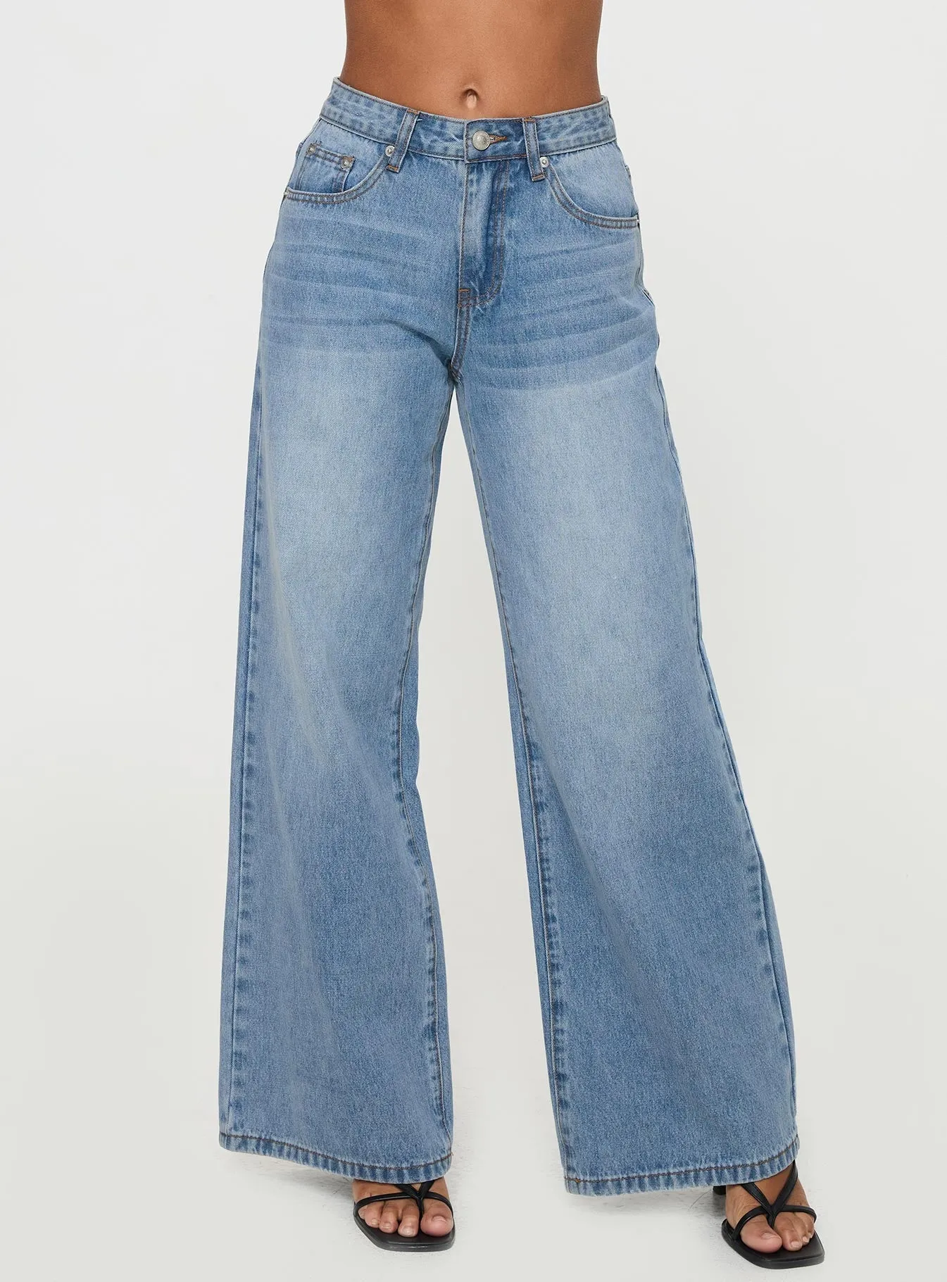 Casual Style Colemane Mid Rise Denim Jeans Angel Blue Petite