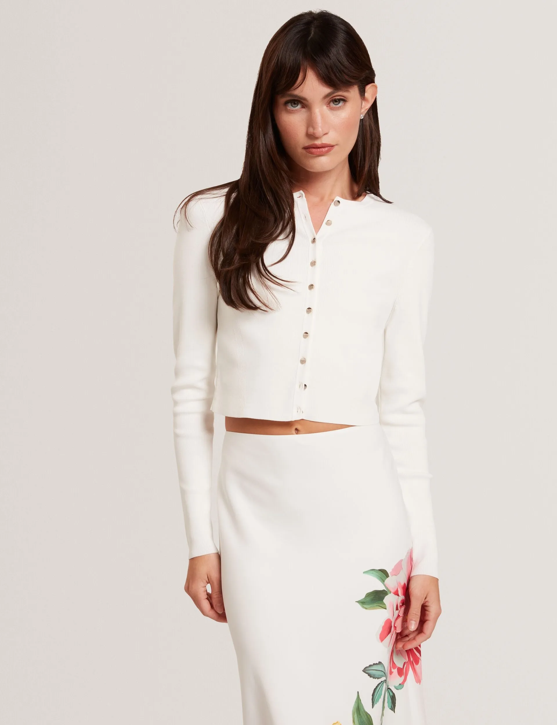 Group Mood EMORIYY | IVORY