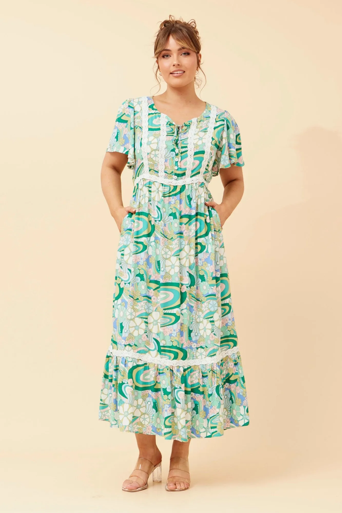 Lounge Cut Street Edge SHARN FLORAL PRINT LACE DRESS