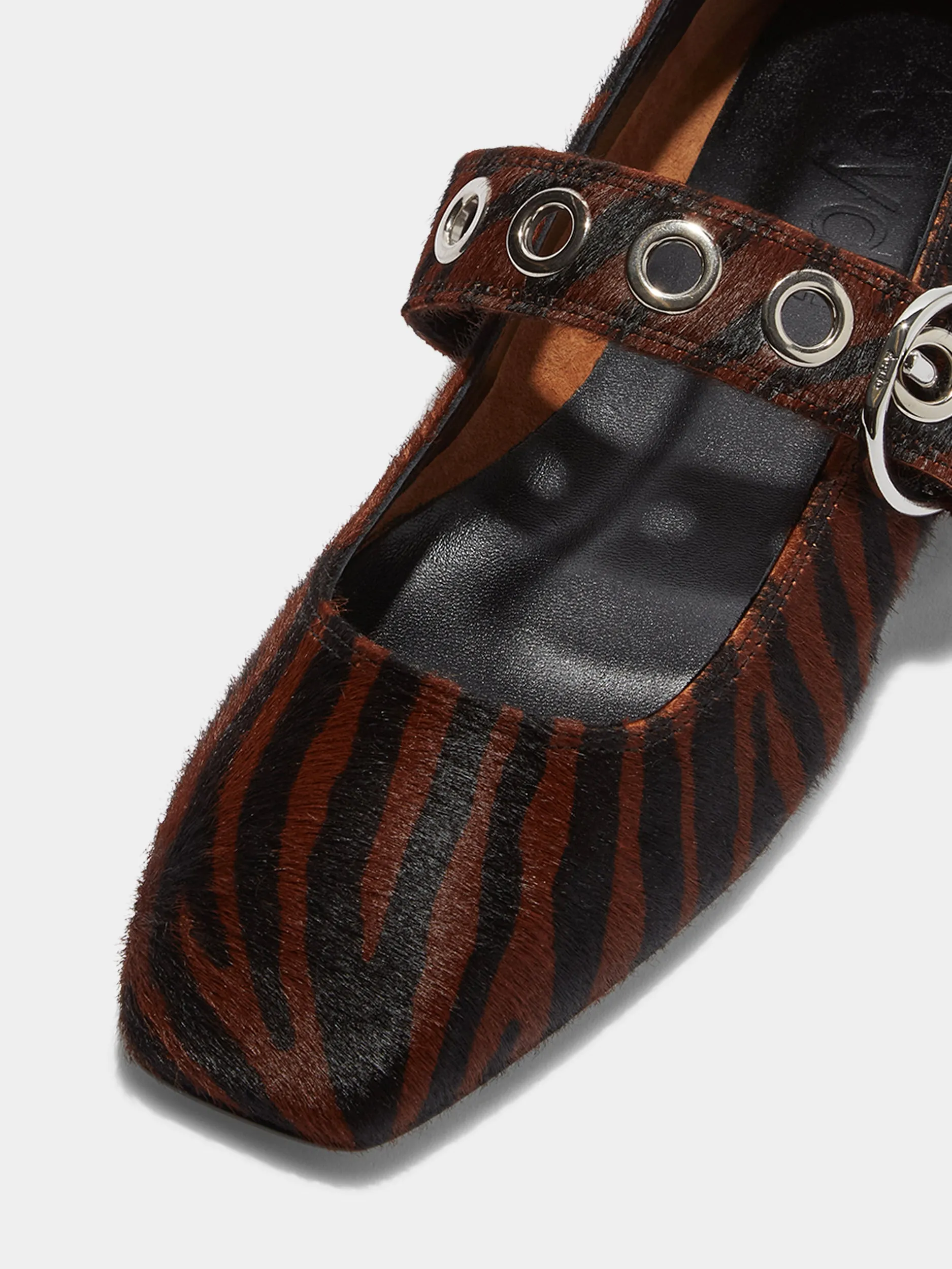 Steady Motion Indoor Comfort Uma Eyelet Ponyhair Mary-Janes