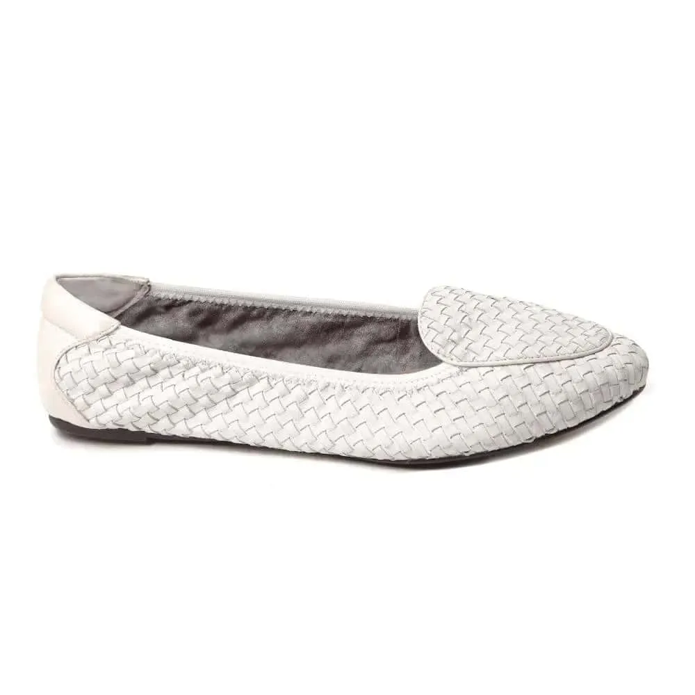 Step Light Cushion Grip Clapham - White Woven Leather Loafers
