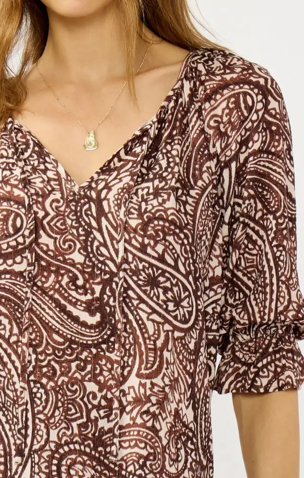 Light Core TemperatureRegulatingLining Smocked Paisley Split Neck Blouse