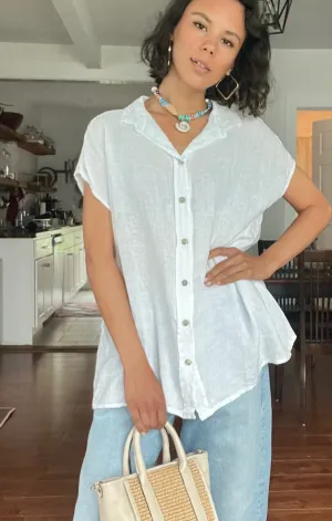 Button Down Sleeveless Linen Top DoubleLayered Fabric QuickRelease Closures