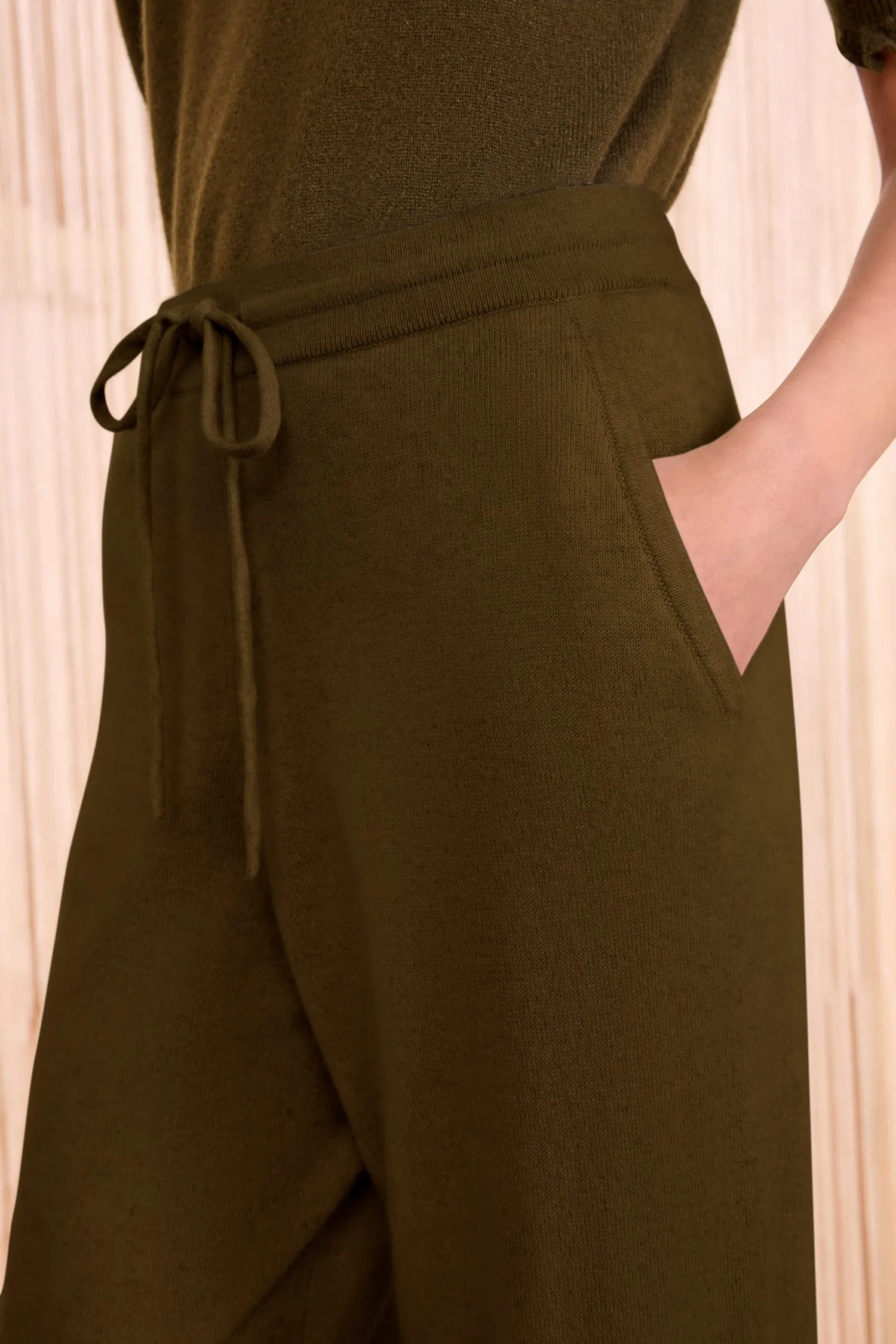 WaterRepellent Finish Effortless Style Danica Cashmere Pants - Hunter