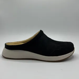 Dansko Claudia Rolling Motion Sole