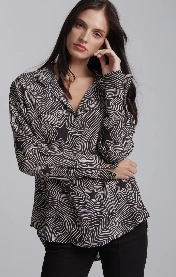 Daria French Cuff Silk Blouse in Bowie Star QuickDrying
