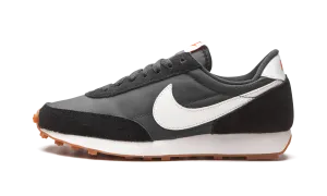 Cross country ability High Elasticity DAYBREAK WMNS "Black / White"