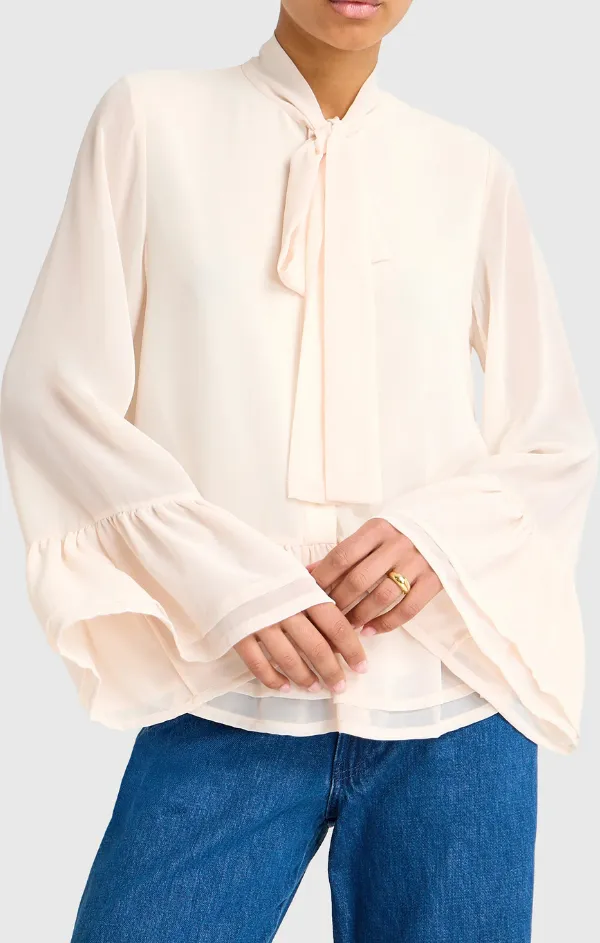 Spirit Glow Glow Up Devereaux Top