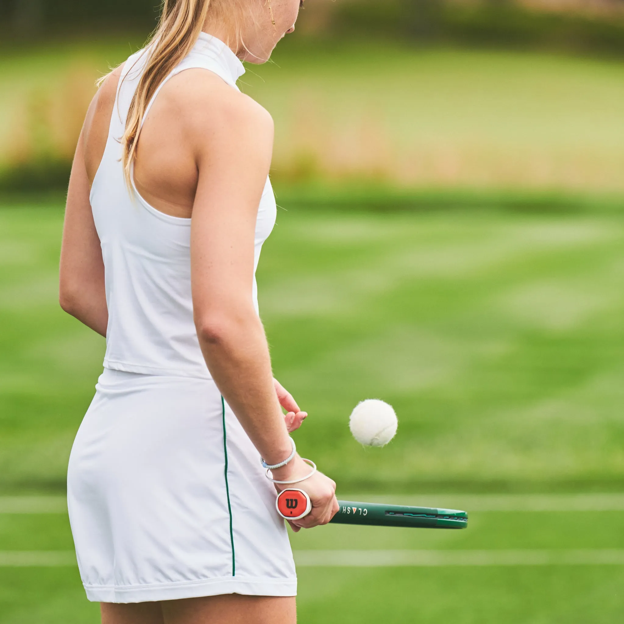 Signature Line Clean Lines DonnaSport Aline Skirt - Bianco