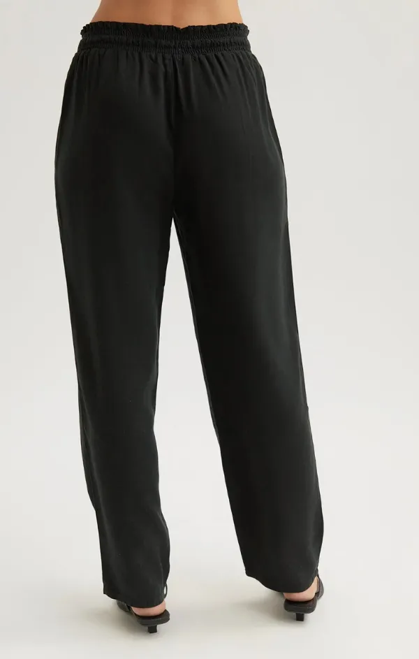 Elasticized Cuffs Quick Layering Smocked Waist Trousers