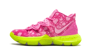 Kyrie 5 SBSP "Patrick Star" raised - heel shoes star - design shoes