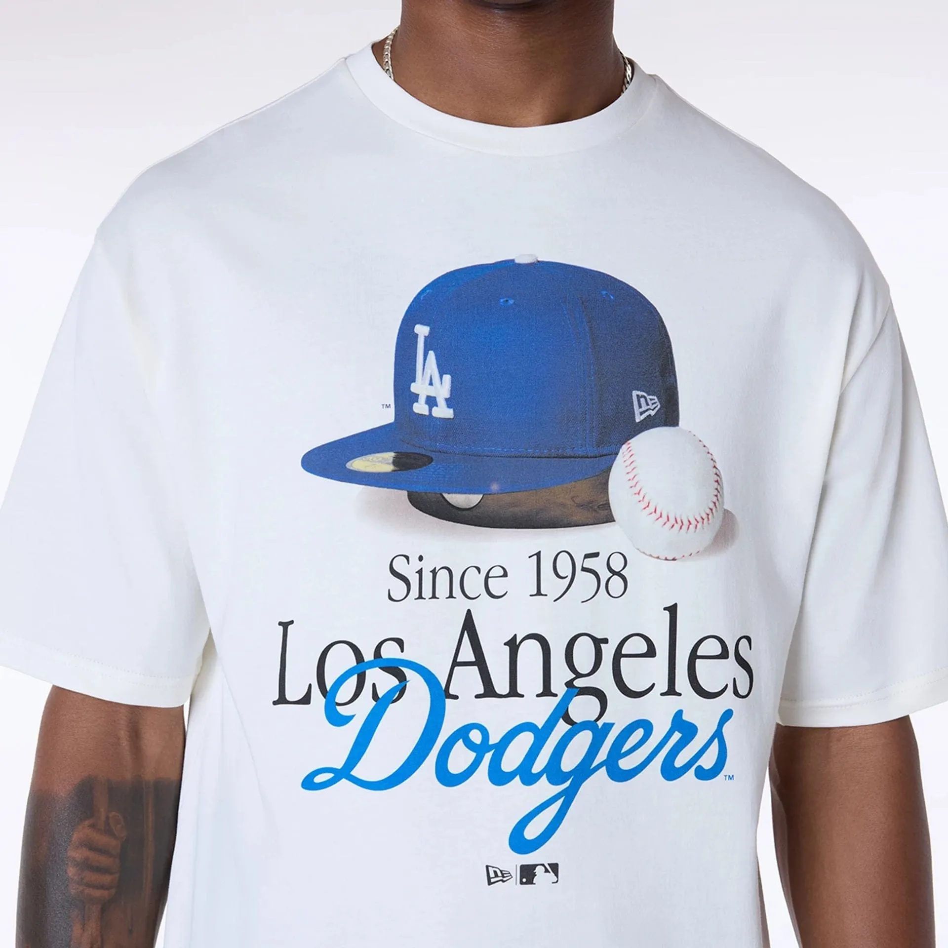 LA Dodgers MLB Script Open White T-Shirt Sporty Comfort