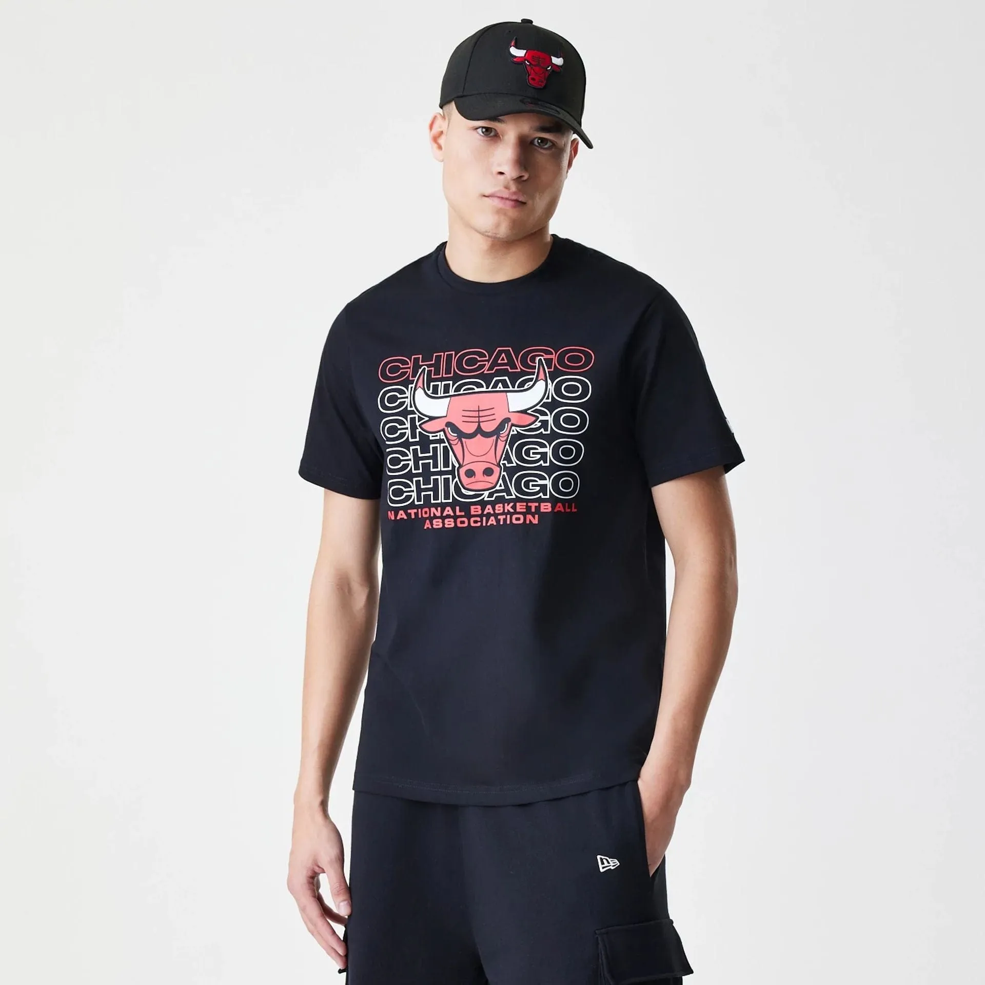 Chicago Bulls NBA Stack Wordmark Black T-Shirt Layering Options Ribbed collar