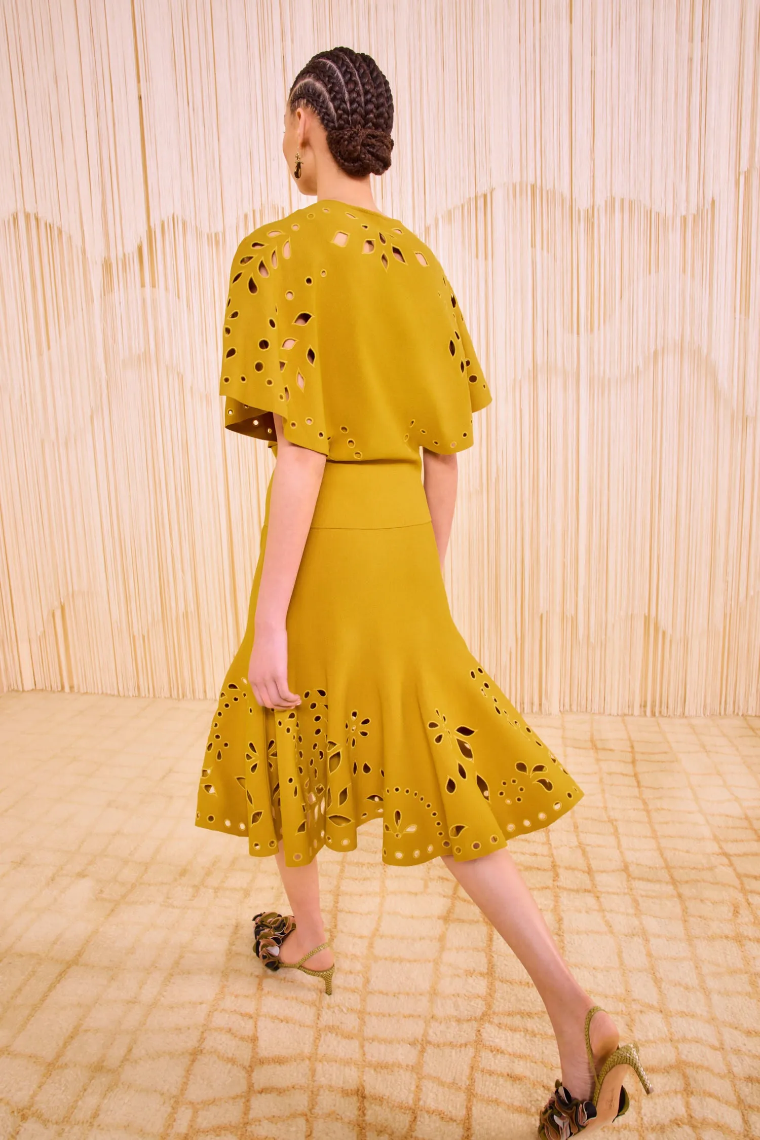 Virtual Mode Fiorella Knit Midi Skirt - Goldenrod