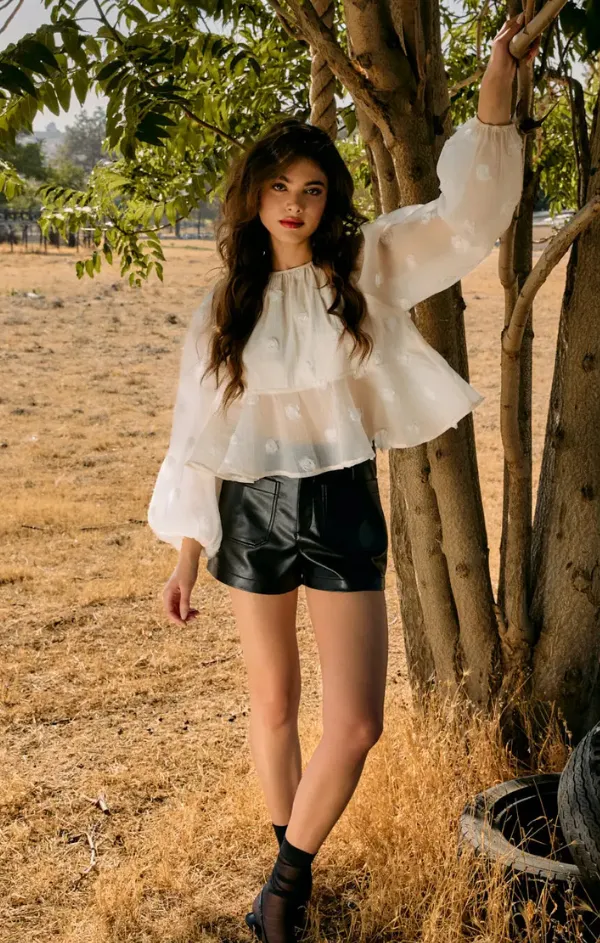 Gardenia Tiered Blouse QuickReleaseClosures