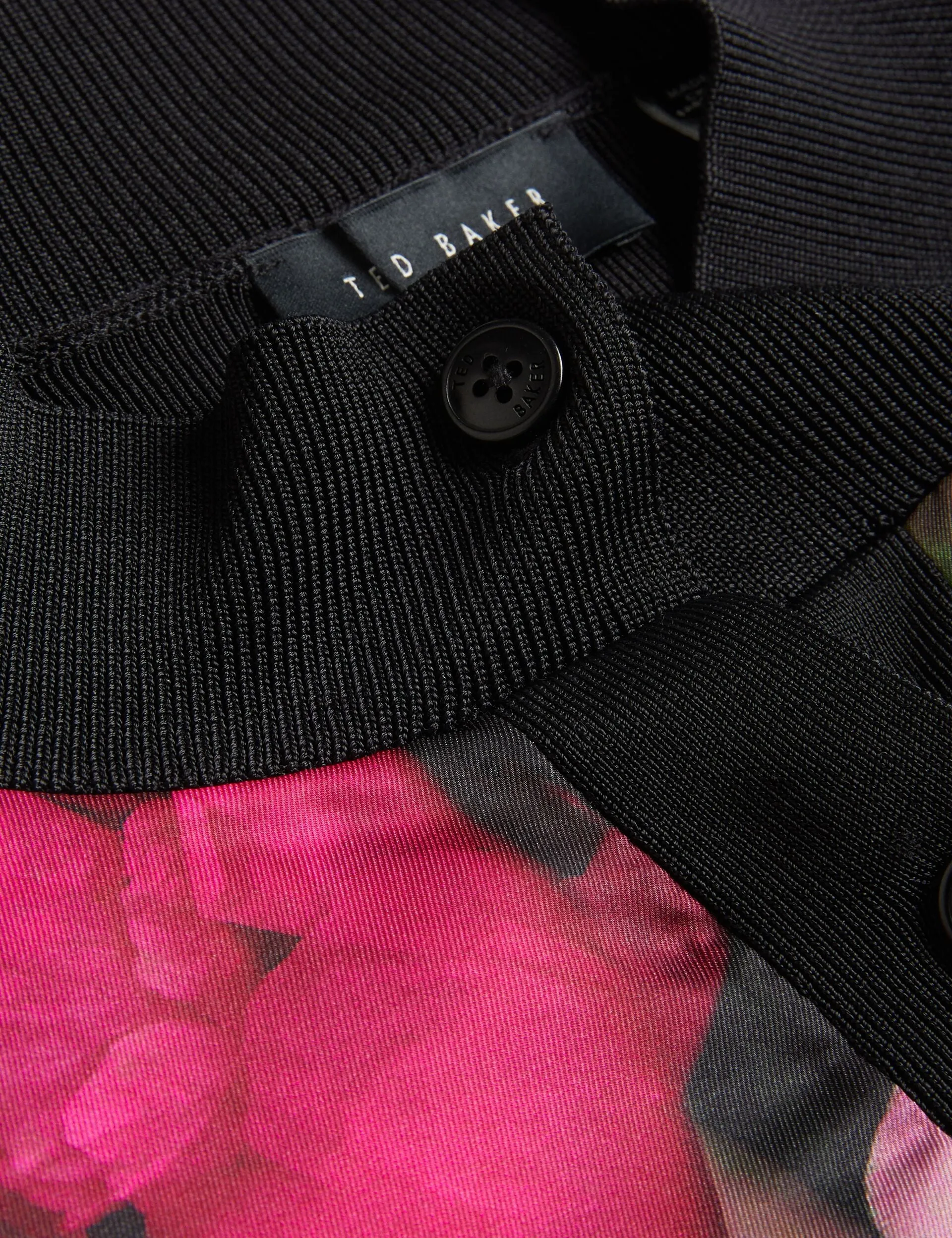 Lightweight clothing WearResistantHem GEMHAA | BLACK