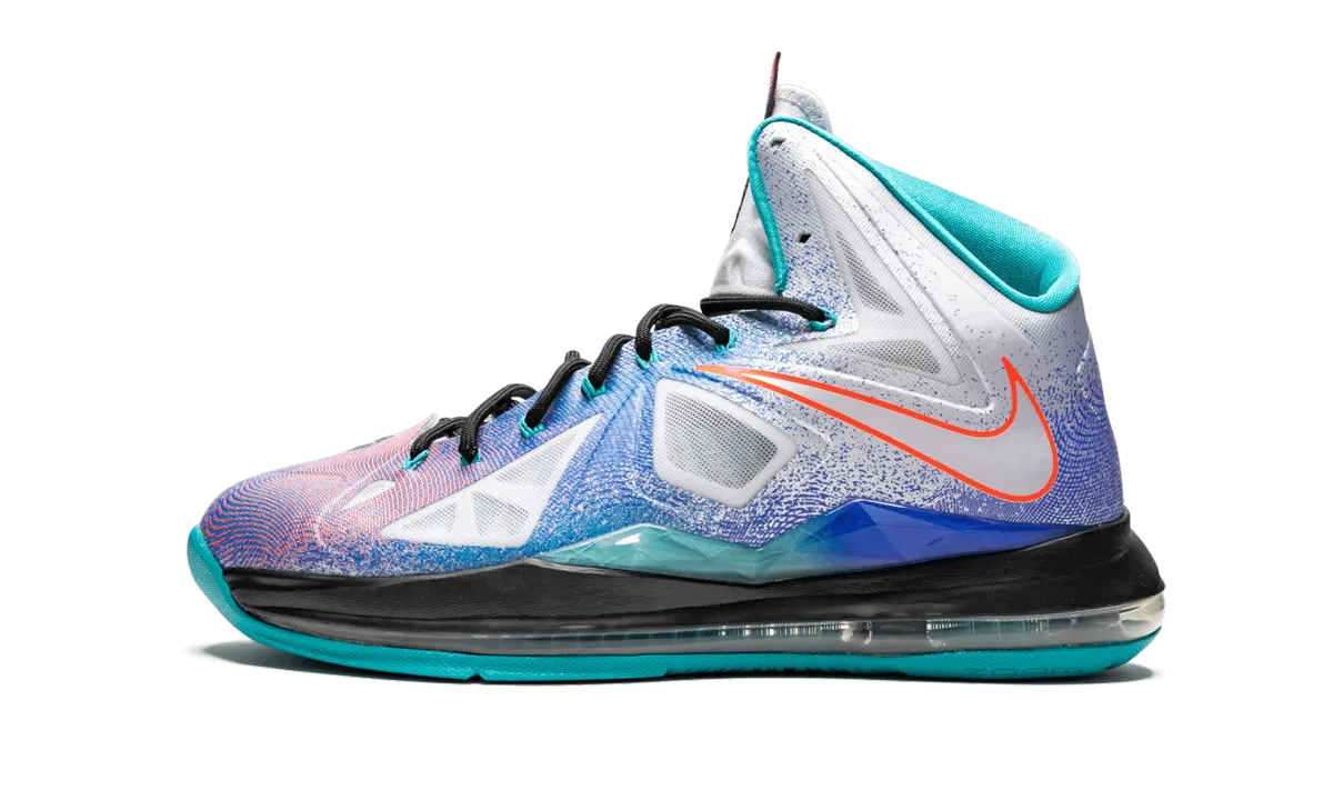 Lebron 10 "Re-Entry - Pure Platinum" Traction Lug Pattern