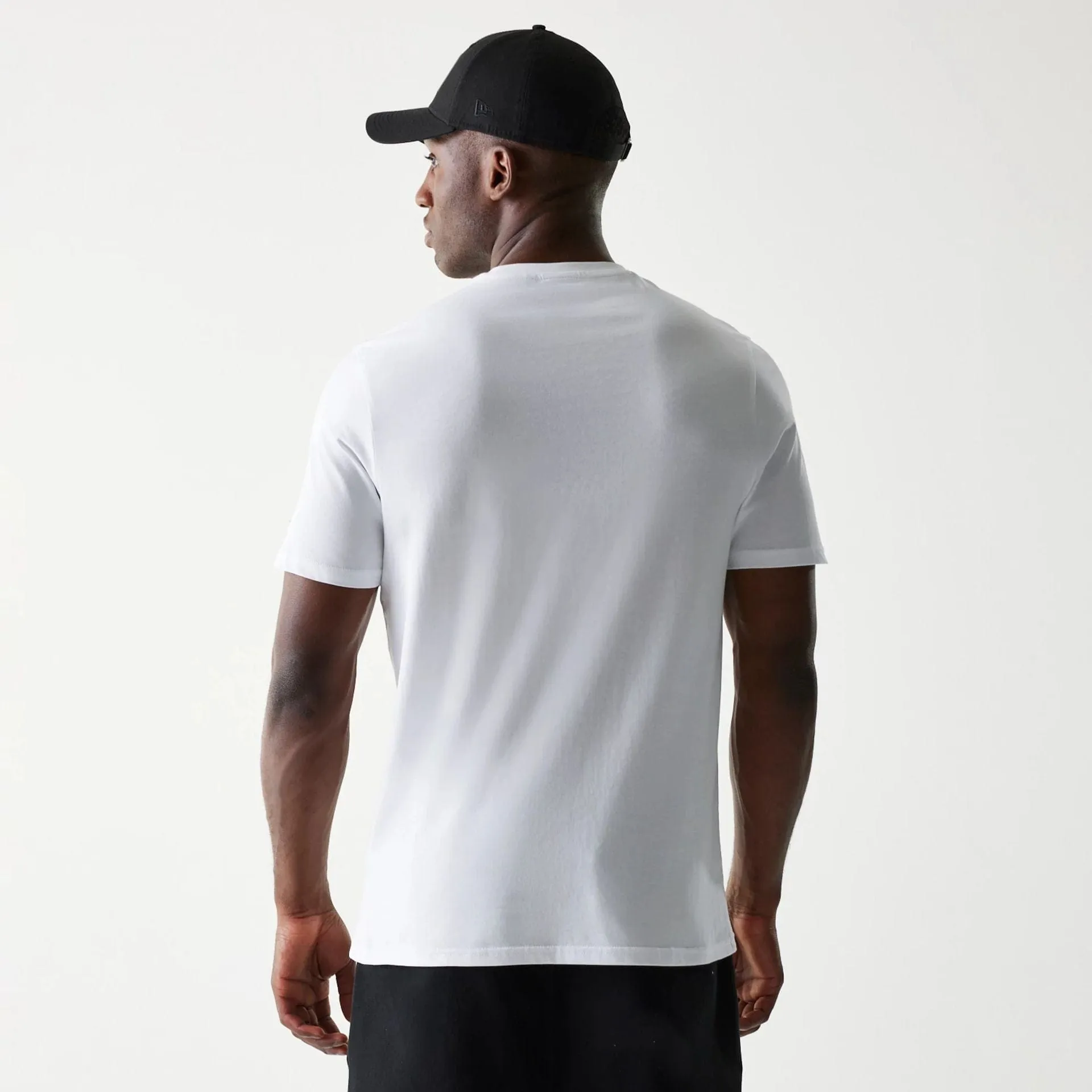 Fashion Fit Anti-pilling Chicago Bulls NBA Flame Graphic White T-Shirt