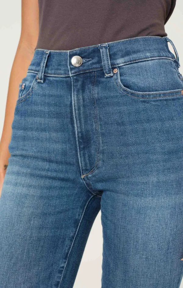 Weather Flex Stretch Motion Halle Straight Instasculpt