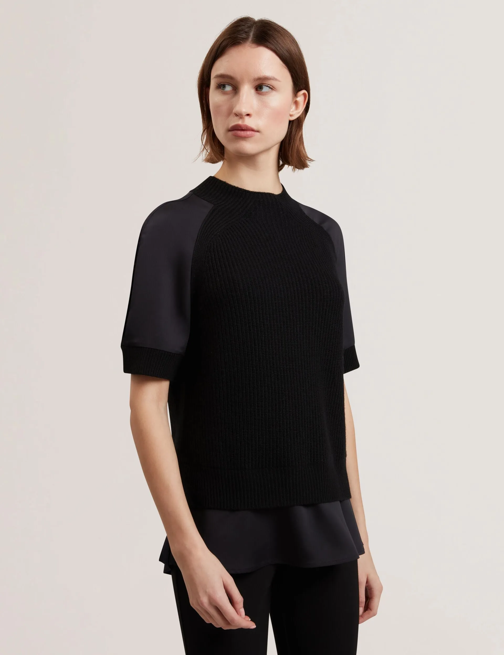 ONZAA | BLACK Young Edge TemperatureControlTechnology