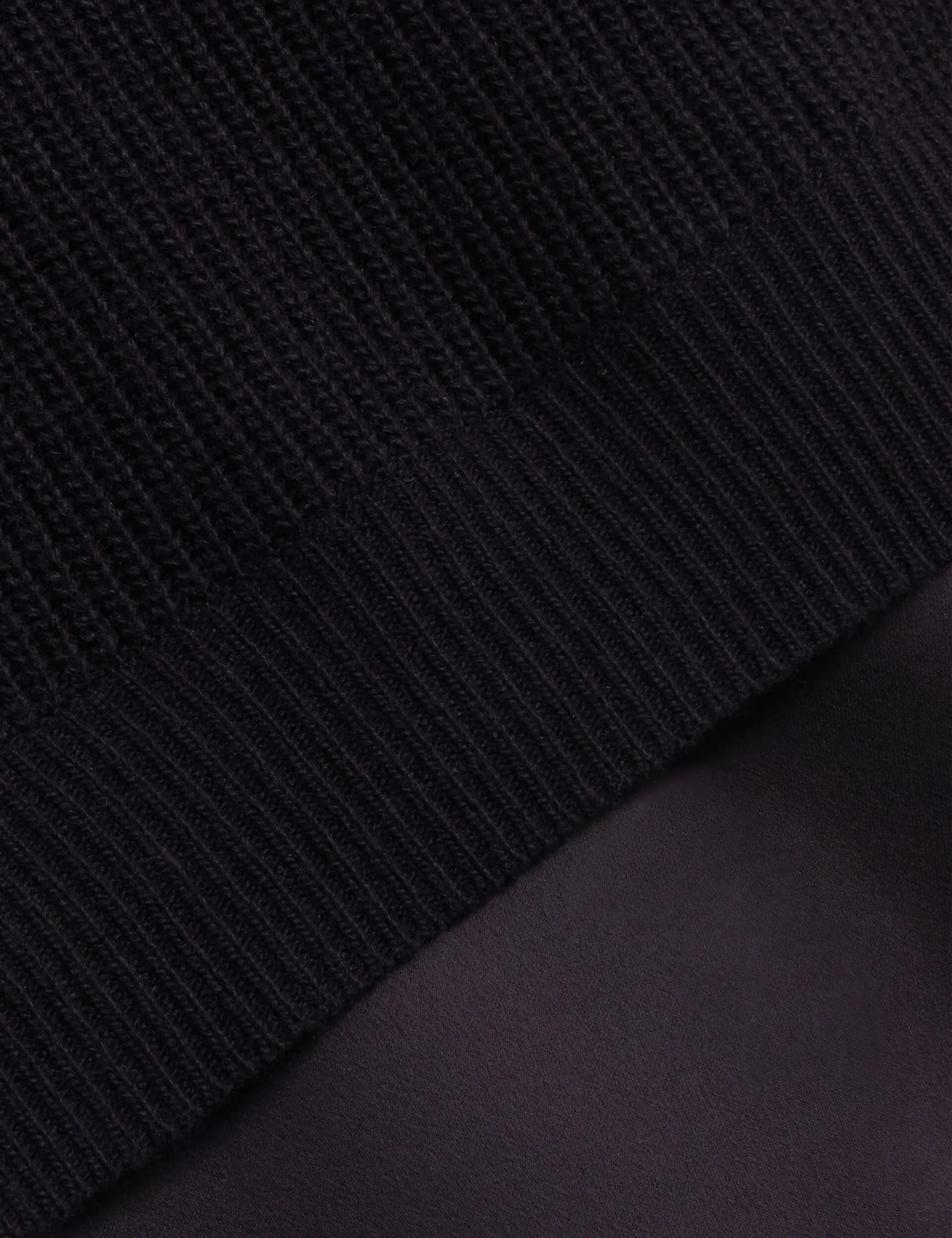 Active Fit Winter Style ONZAA | BLACK