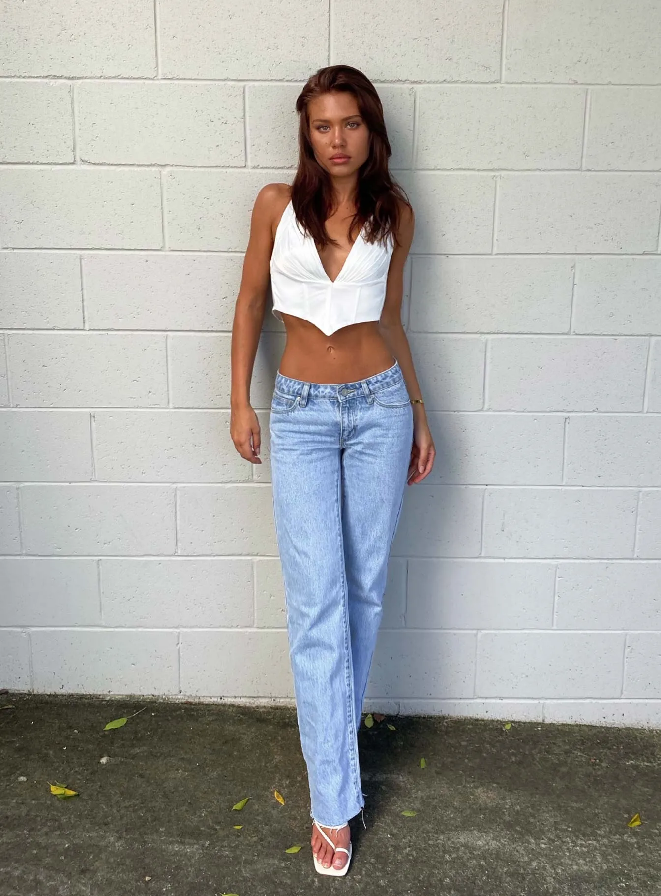 Abrand '99 Low Straight Walk Away High Quality Bold Look Summer Vibes