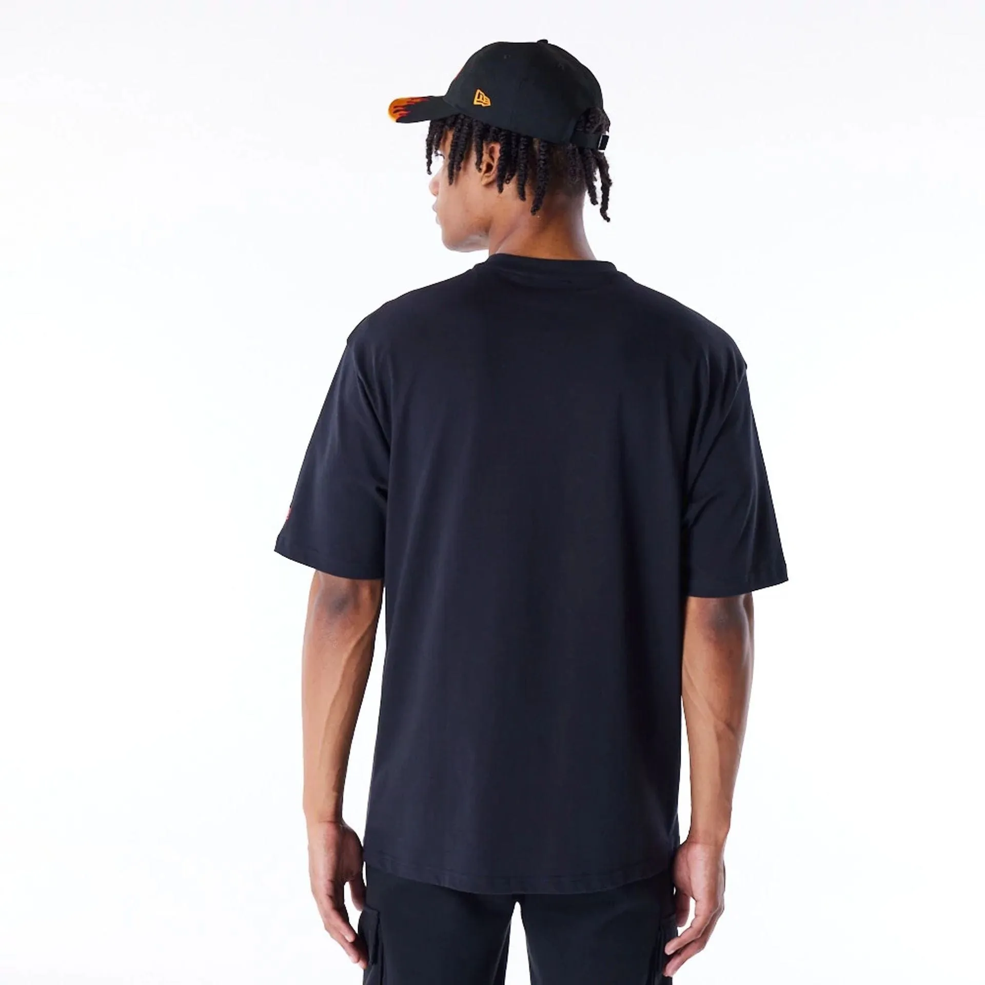 New Era Flag Flame Black Oversized T-Shirt cyber monday